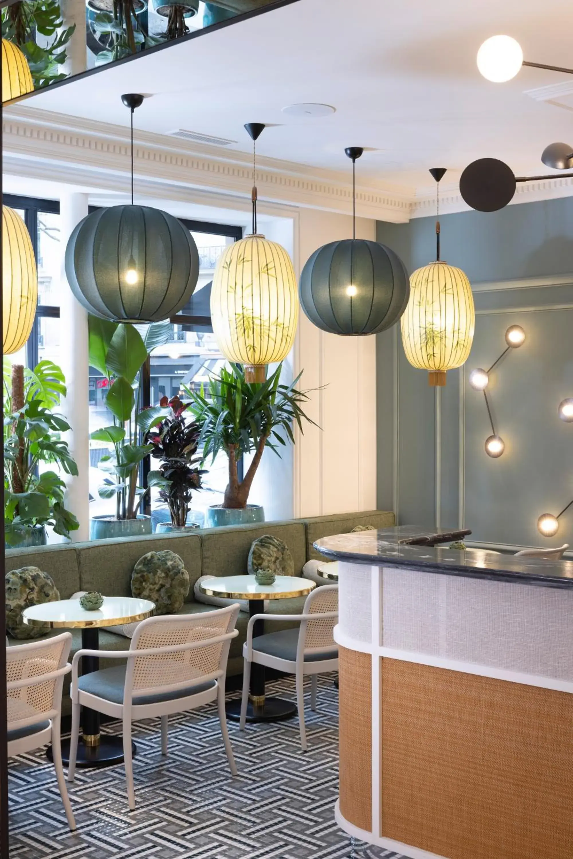 Lobby or reception in Hôtel Le Lavoisier & Spa Lobby or reception in Hôtel Le Lavoisier & Spa