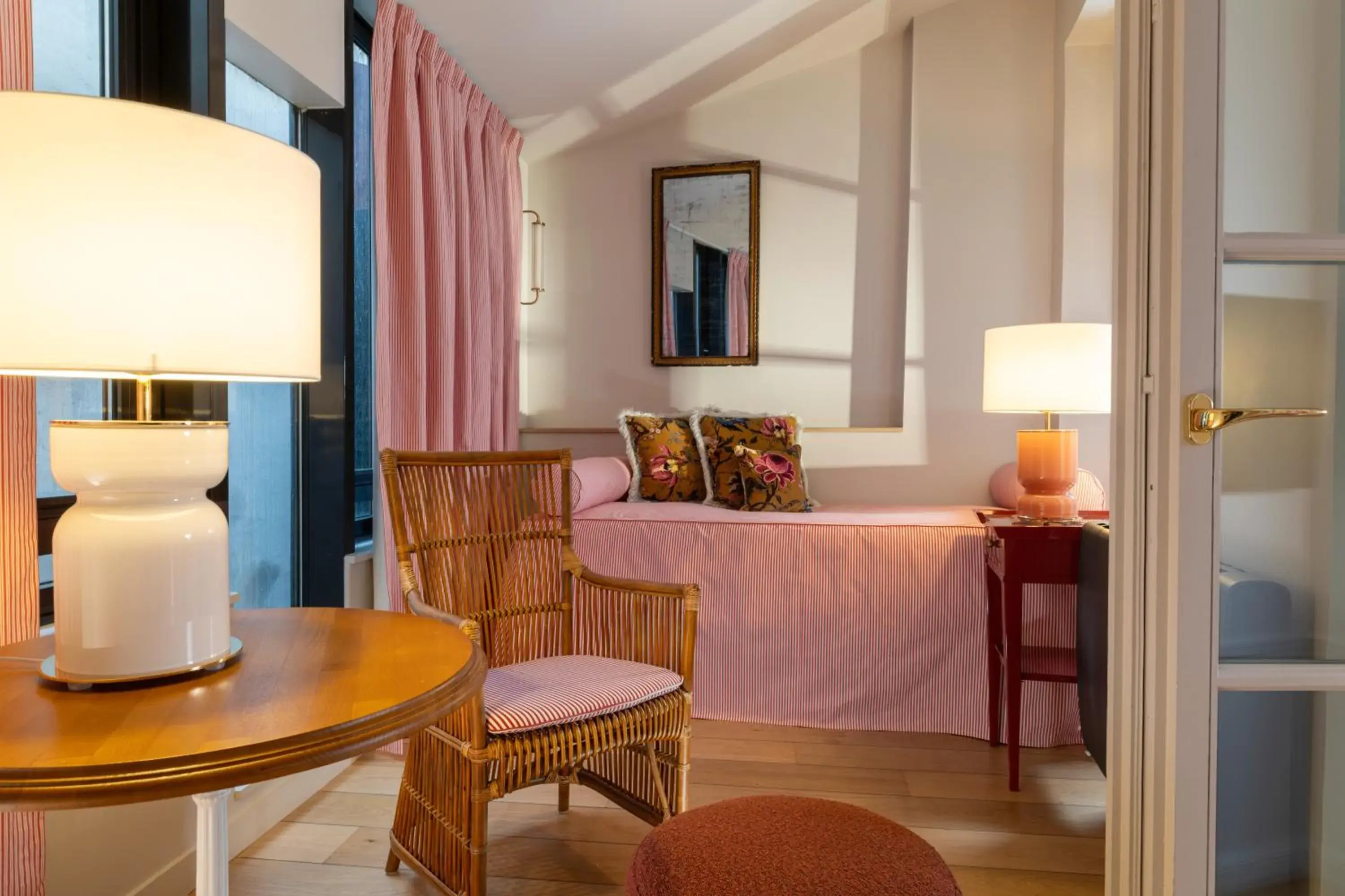 Bedroom, Bed in Hôtel Le Lavoisier & Spa Bedroom, Bed in Hôtel Le Lavoisier & Spa