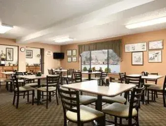 Restaurant/places to eat in Super 8 by Wyndham Houghton Restaurant/places to eat in Super 8 by Wyndham Houghton