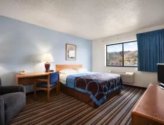 Bed in Super 8 by Wyndham Houghton