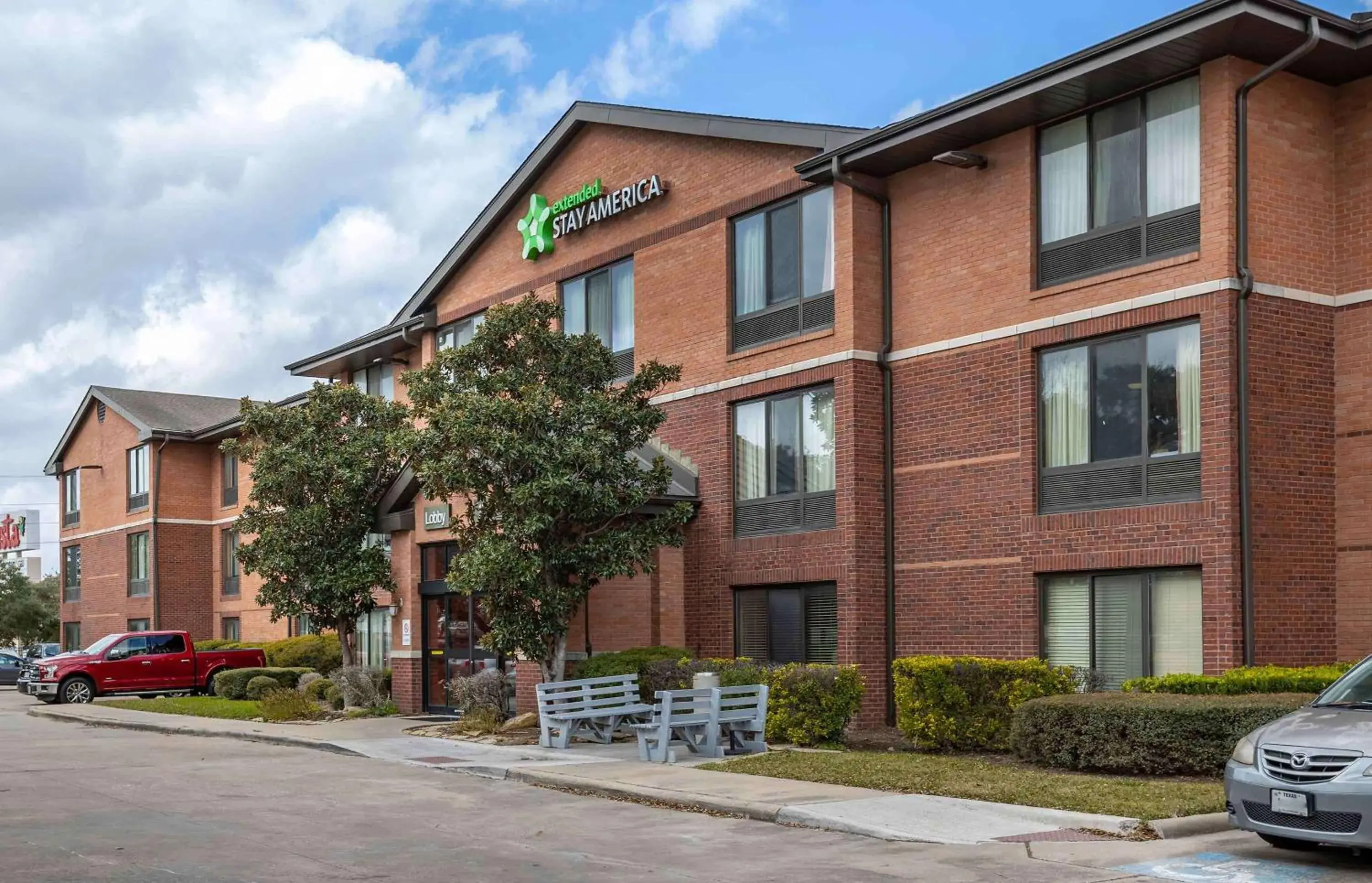 Property building in Extended Stay America Suites - Houston - Med Ctr - NRG Park - Kirby Property building in Extended Stay America Suites - Houston - Med Ctr - NRG Park - Kirby