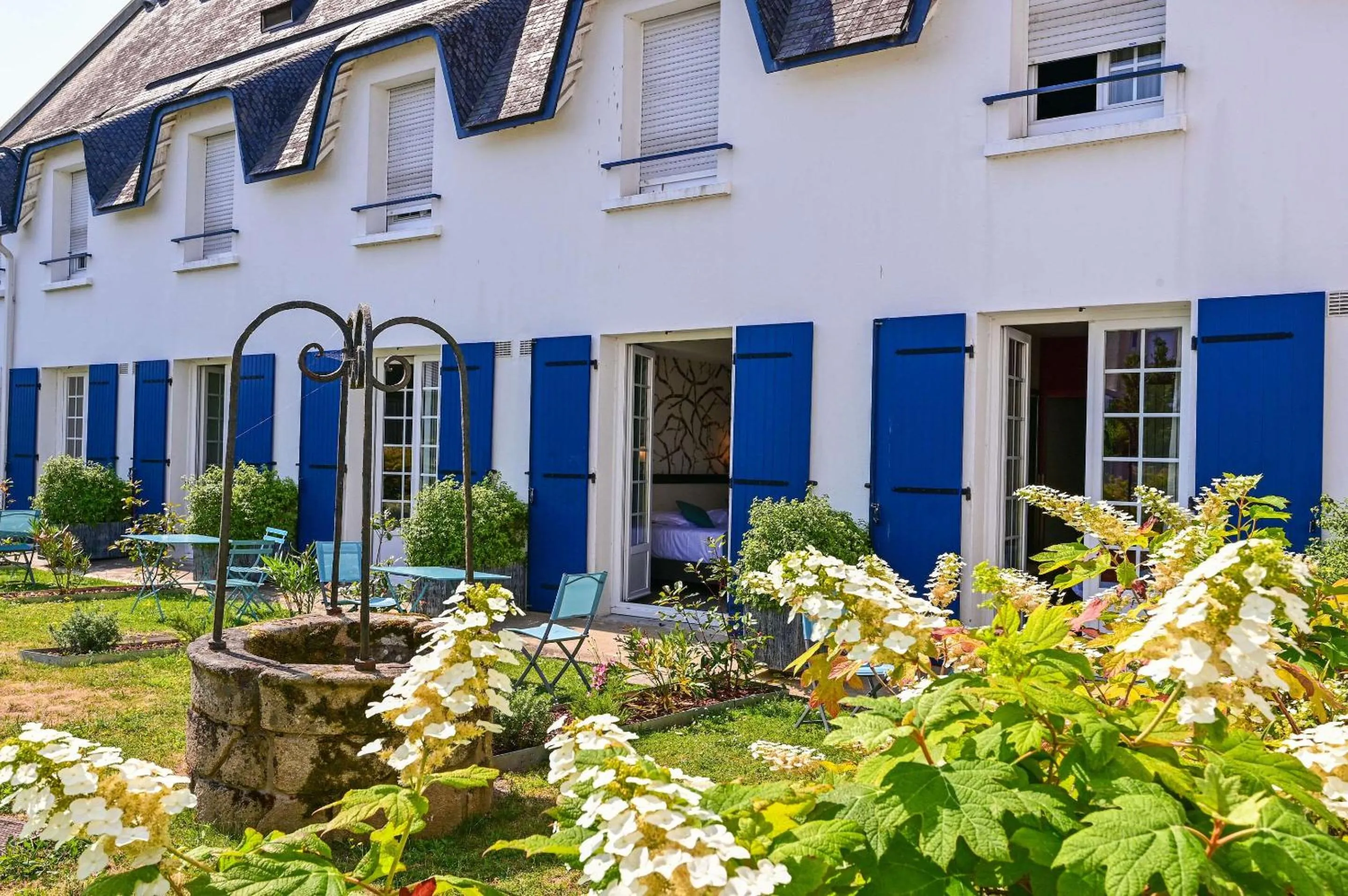 Property building in Quality Hotel La Marebaudière Vannes Centre