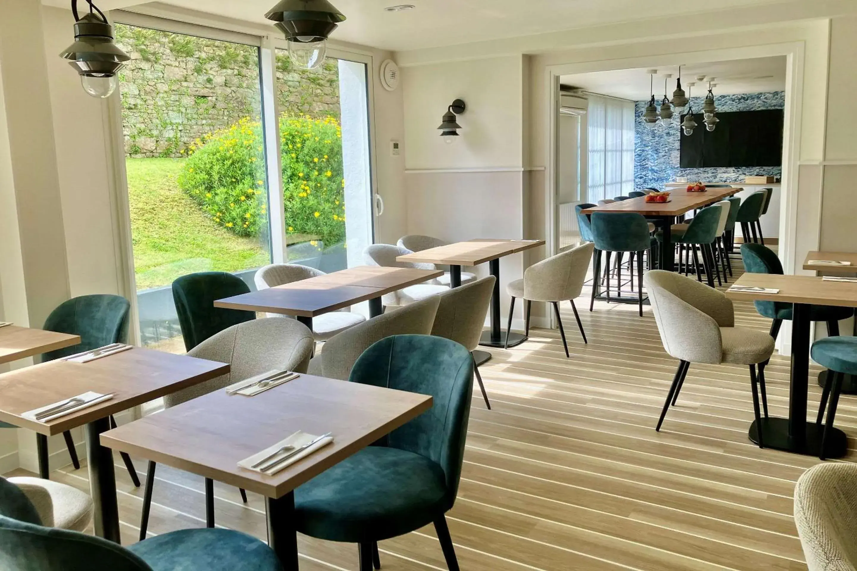 Breakfast in Quality Hotel La Marebaudière Vannes Centre Breakfast in Quality Hotel La Marebaudière Vannes Centre