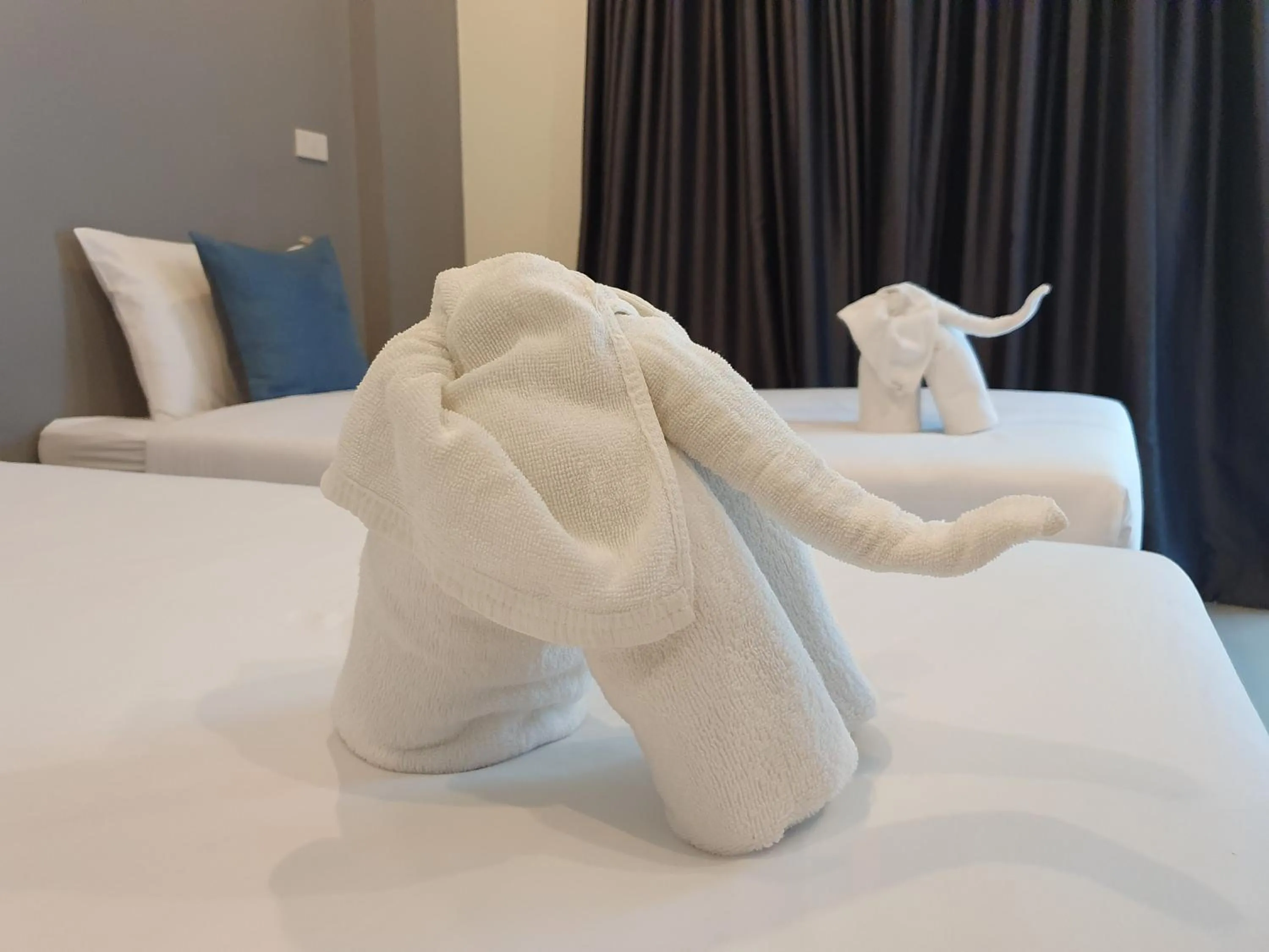 Bedroom, Bed in Big Buddha Hillside Hotel