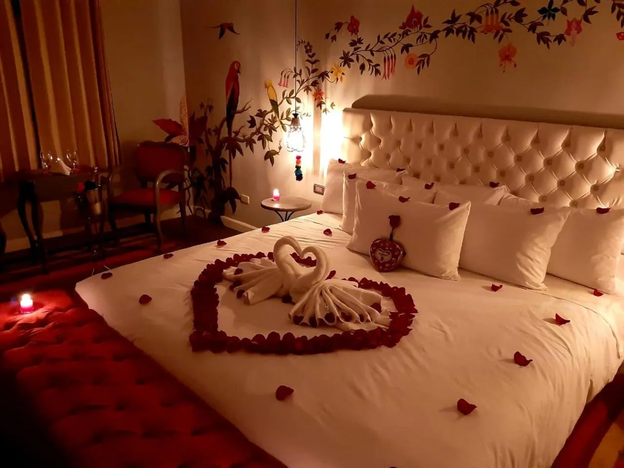 Bed in Home Garden Hotel