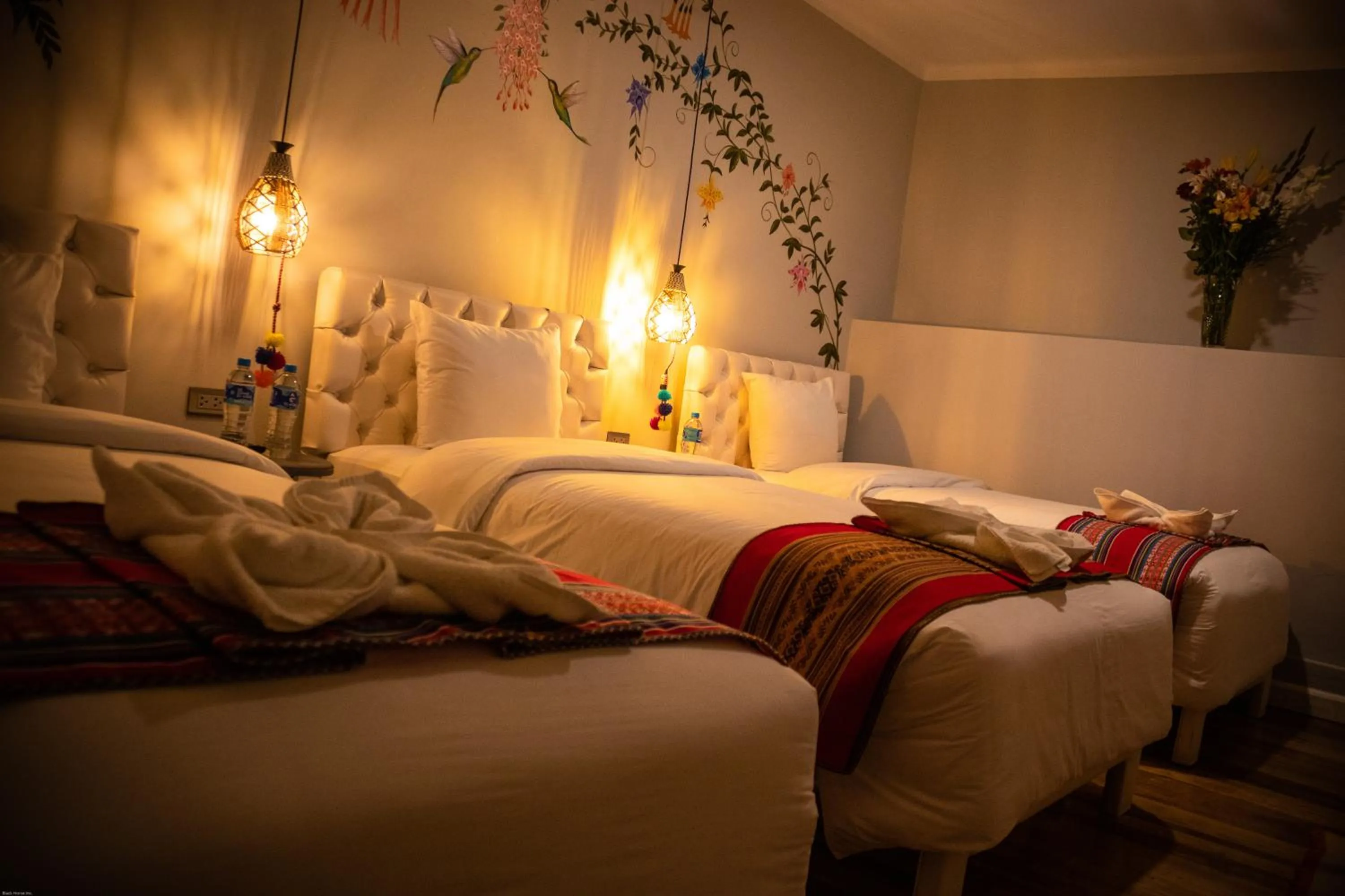 Photo of the whole room, Bed in Home Garden Hotel