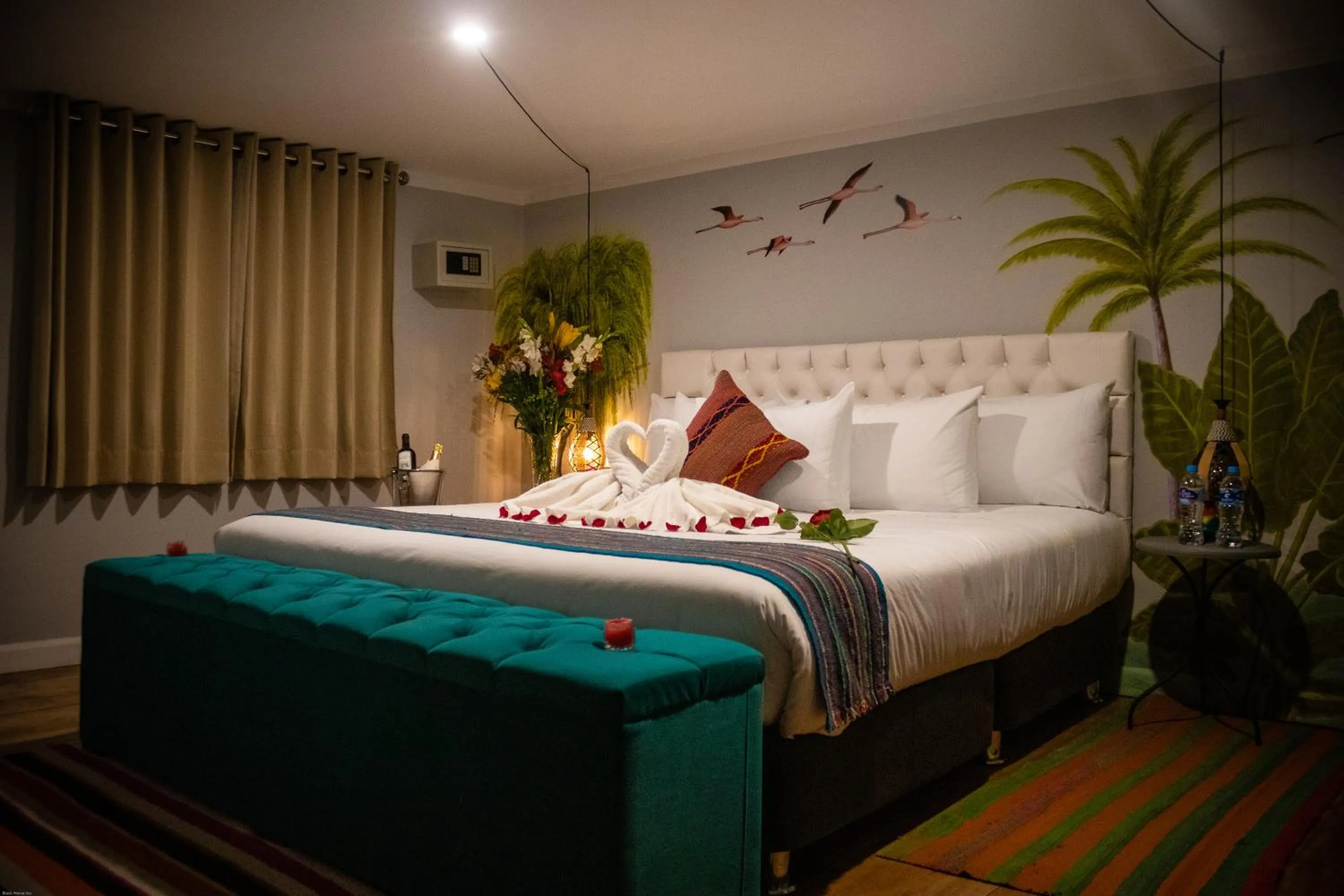 Bed in Home Garden Hotel