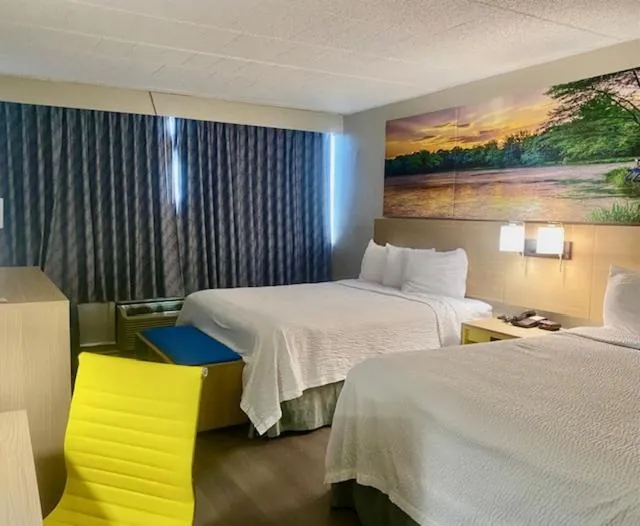 Bed in Days Inn by Wyndham Scranton PA