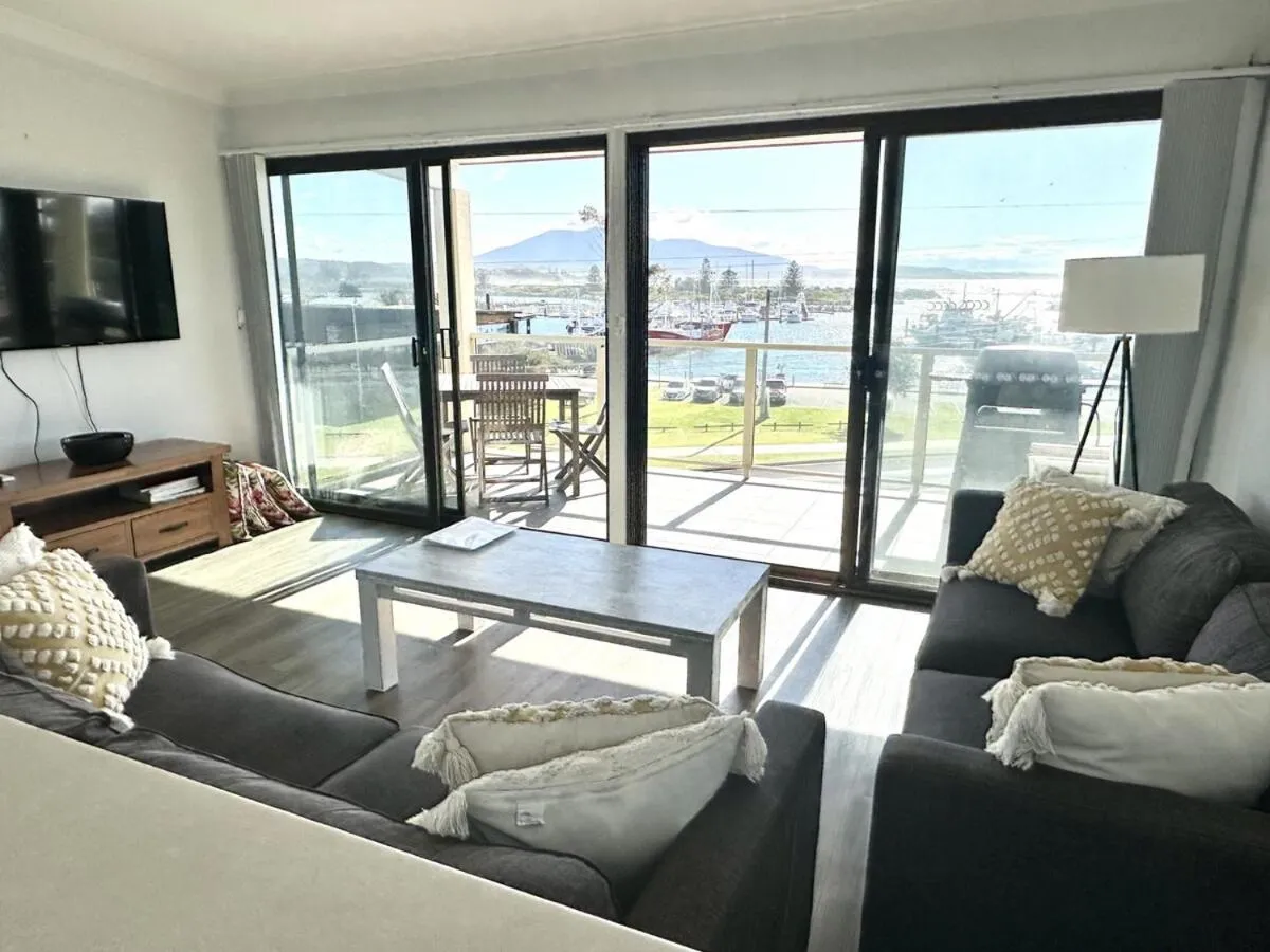 Penthouse Apartment - Amazing Views, Location & Luxury