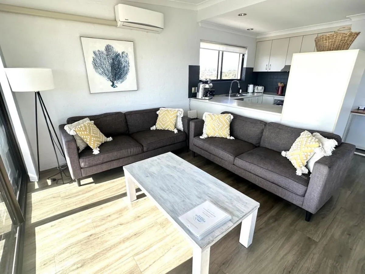 Penthouse Apartment - Amazing Views, Location & Luxury