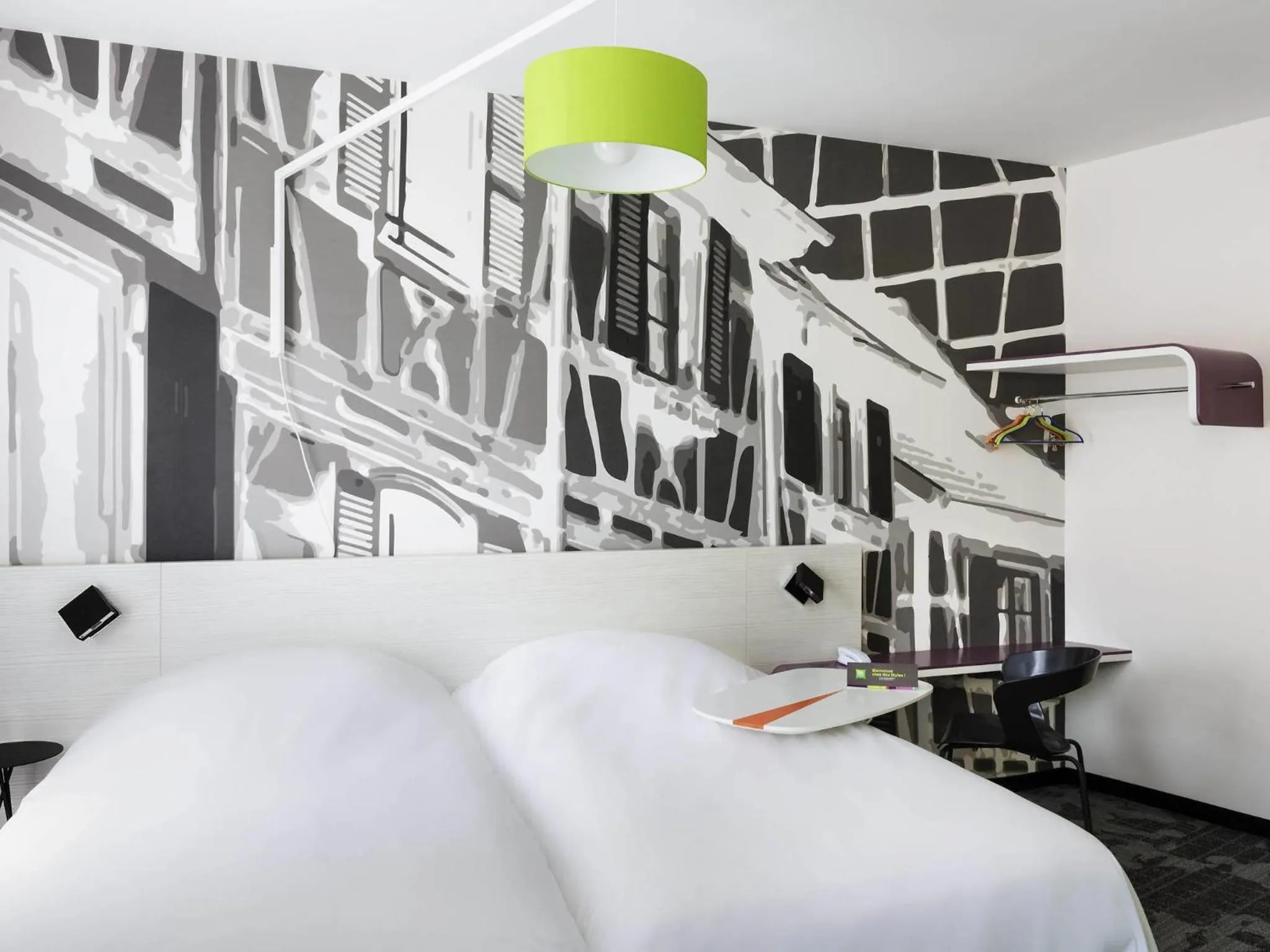 Bedroom, Bed in ibis Styles Strasbourg Centre Petite France