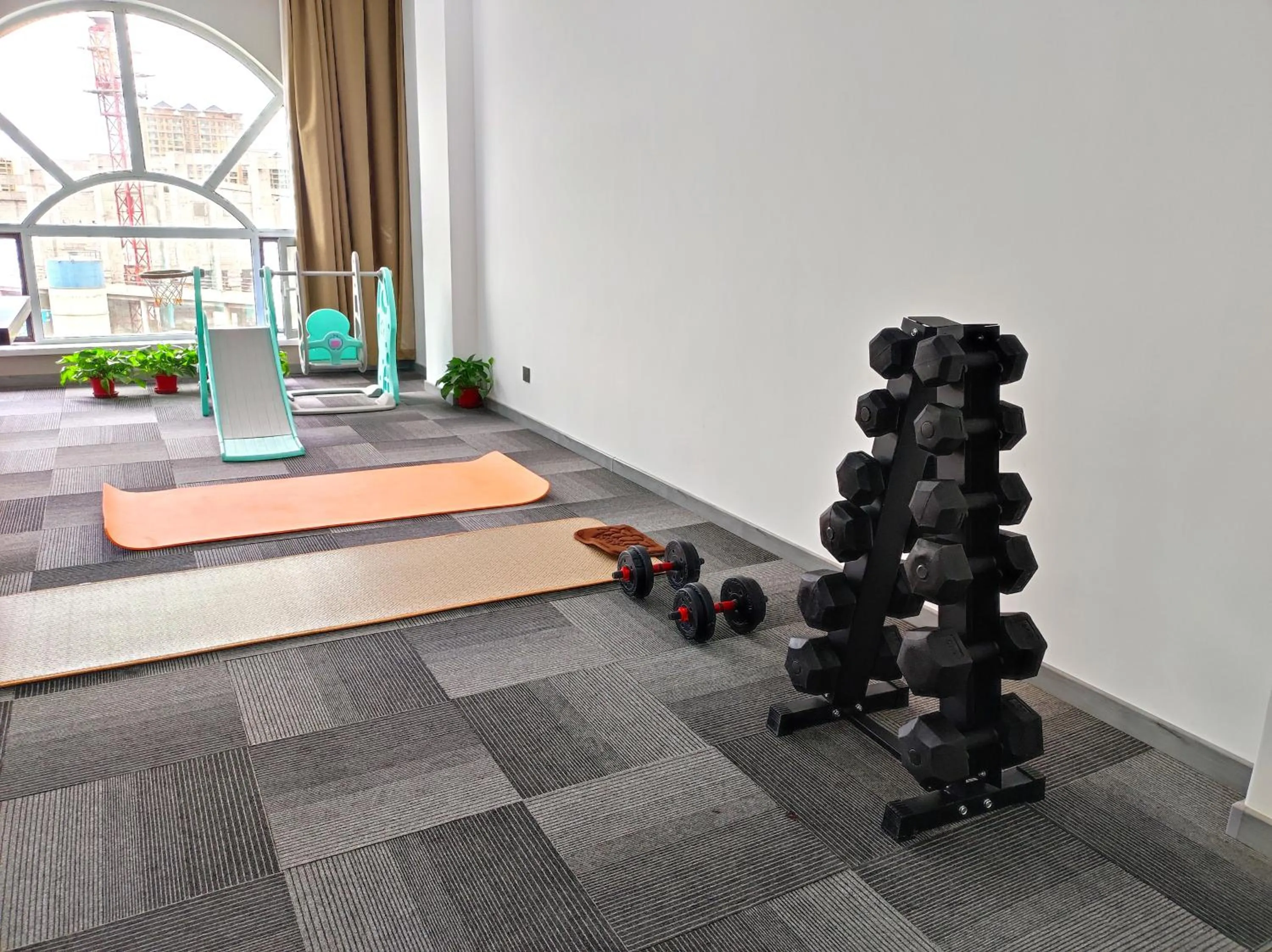 Fitness centre/facilities in Zhangye KAI RUI Hotel