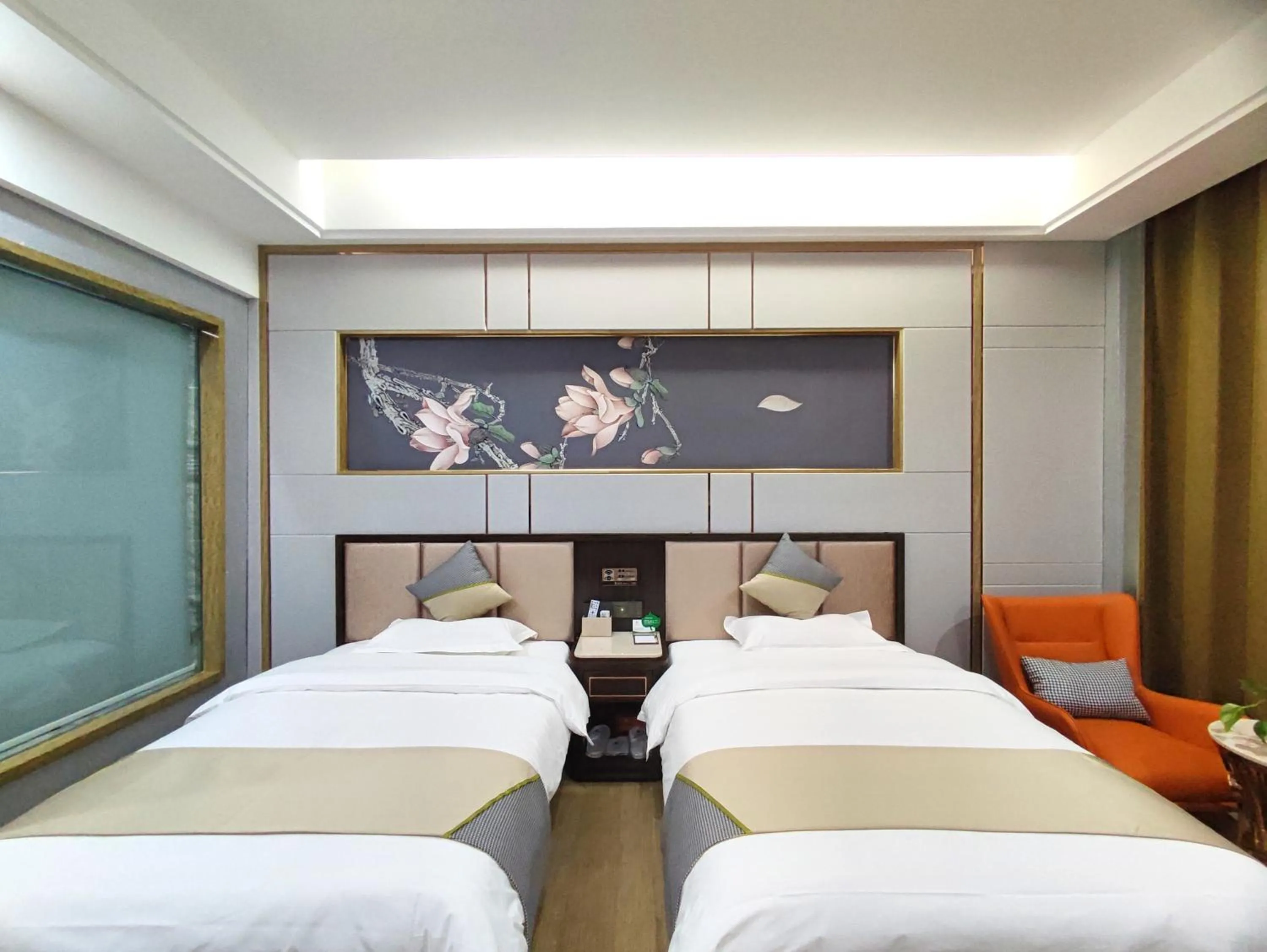 Photo of the whole room, Bed in Zhangye KAI RUI Hotel