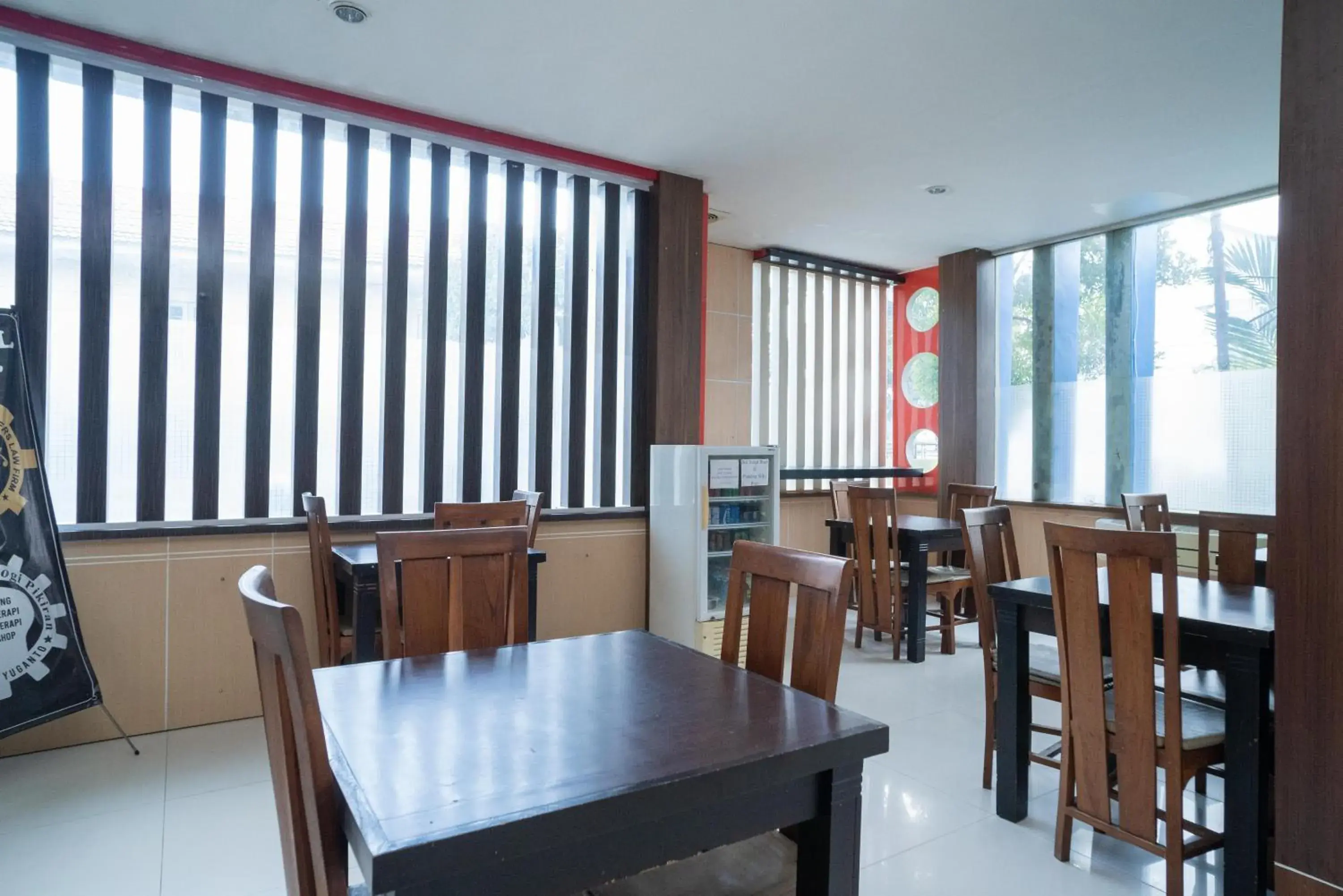 Restaurant/places to eat in RedDoorz Plus near UIN Banjarmasin Restaurant/places to eat in RedDoorz Plus near UIN Banjarmasin
