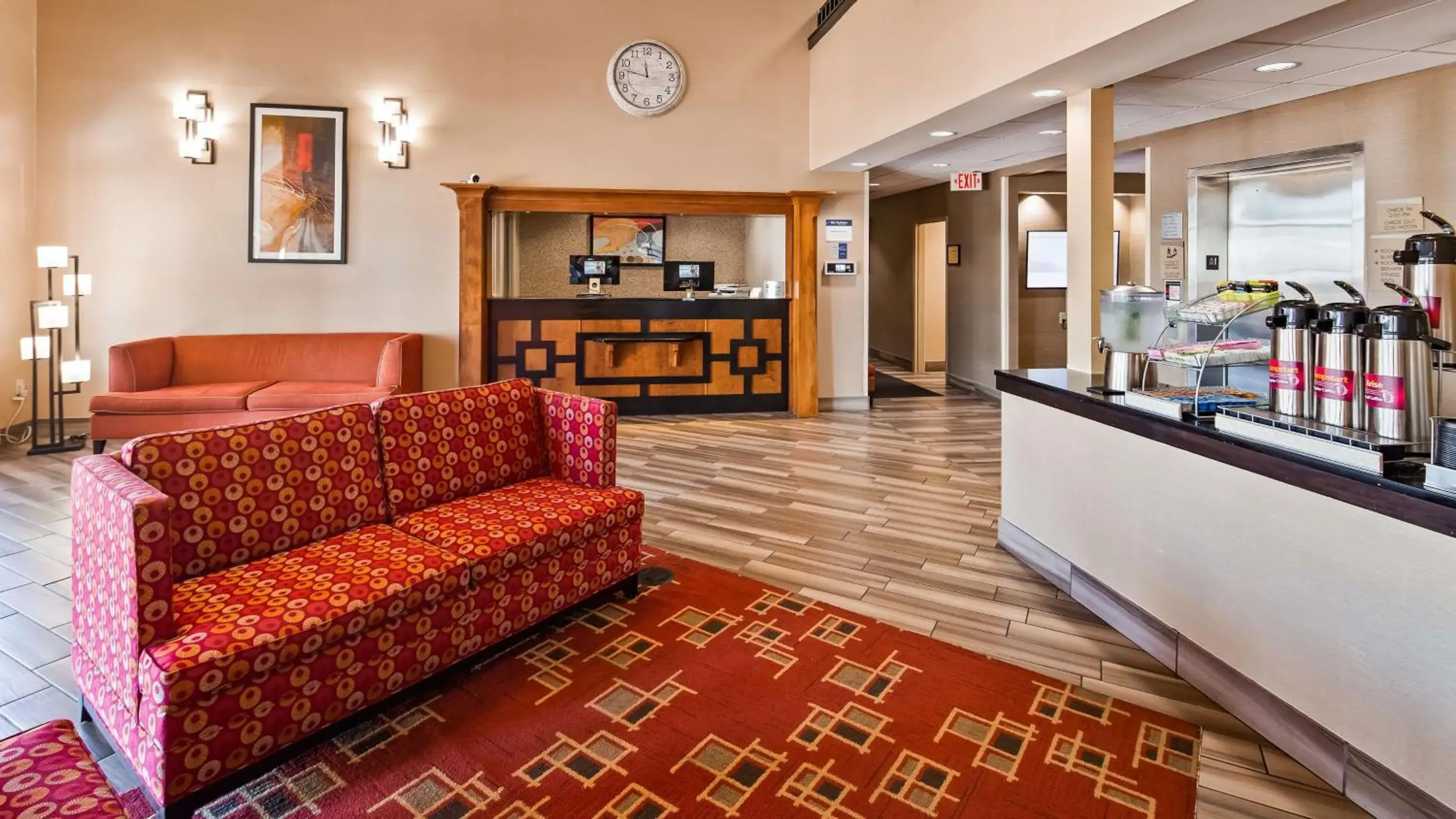 Lobby or reception in Best Western Plus Peoria Lobby or reception in Best Western Plus Peoria