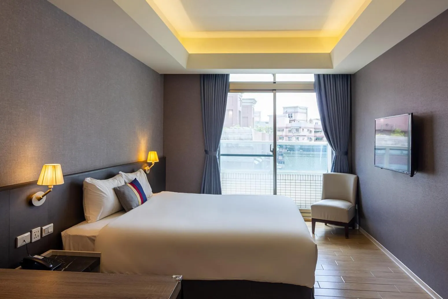 Bed in CHECK inn New Taipei LuZhou