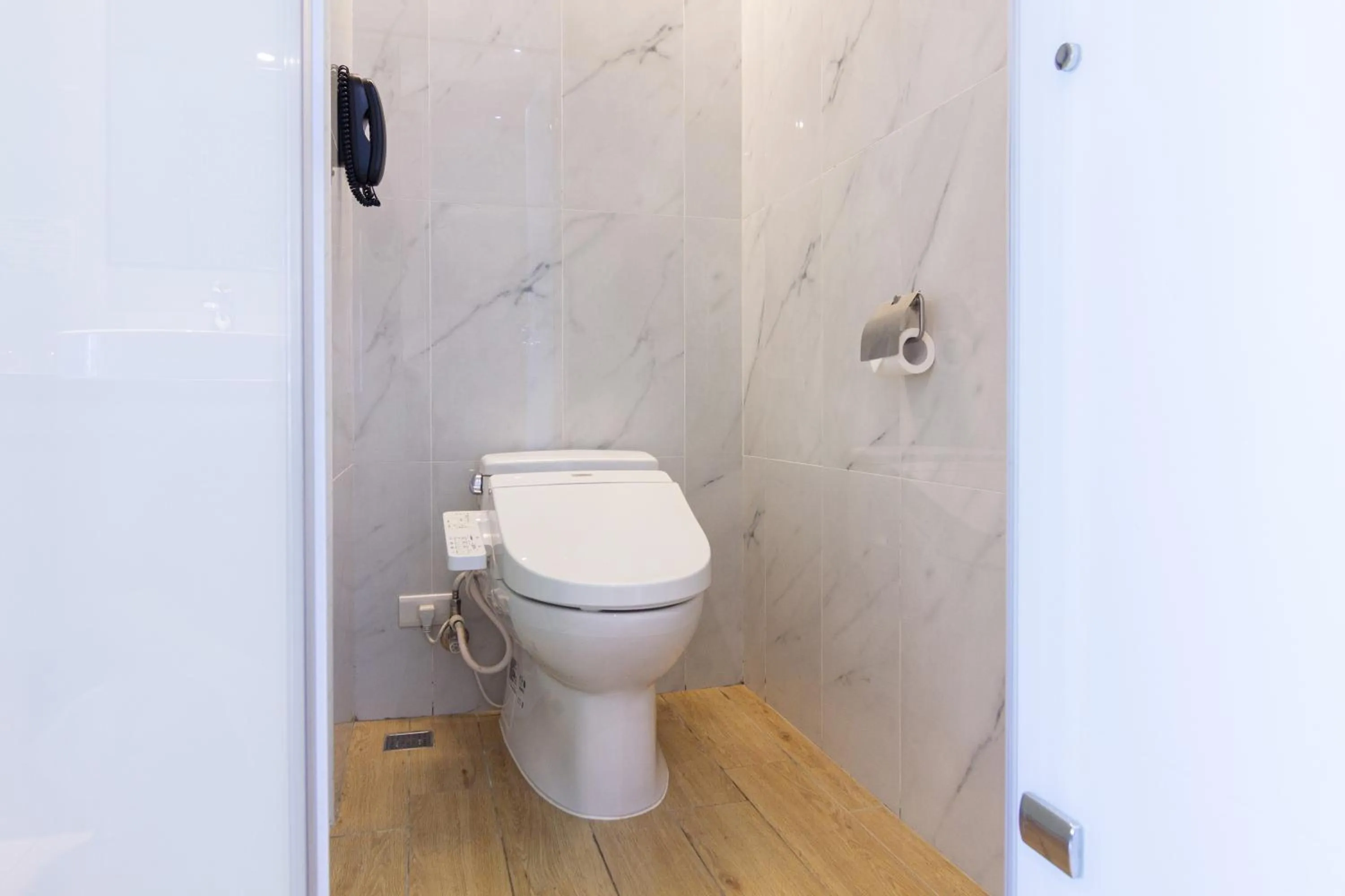 Bathroom in CHECK inn New Taipei LuZhou