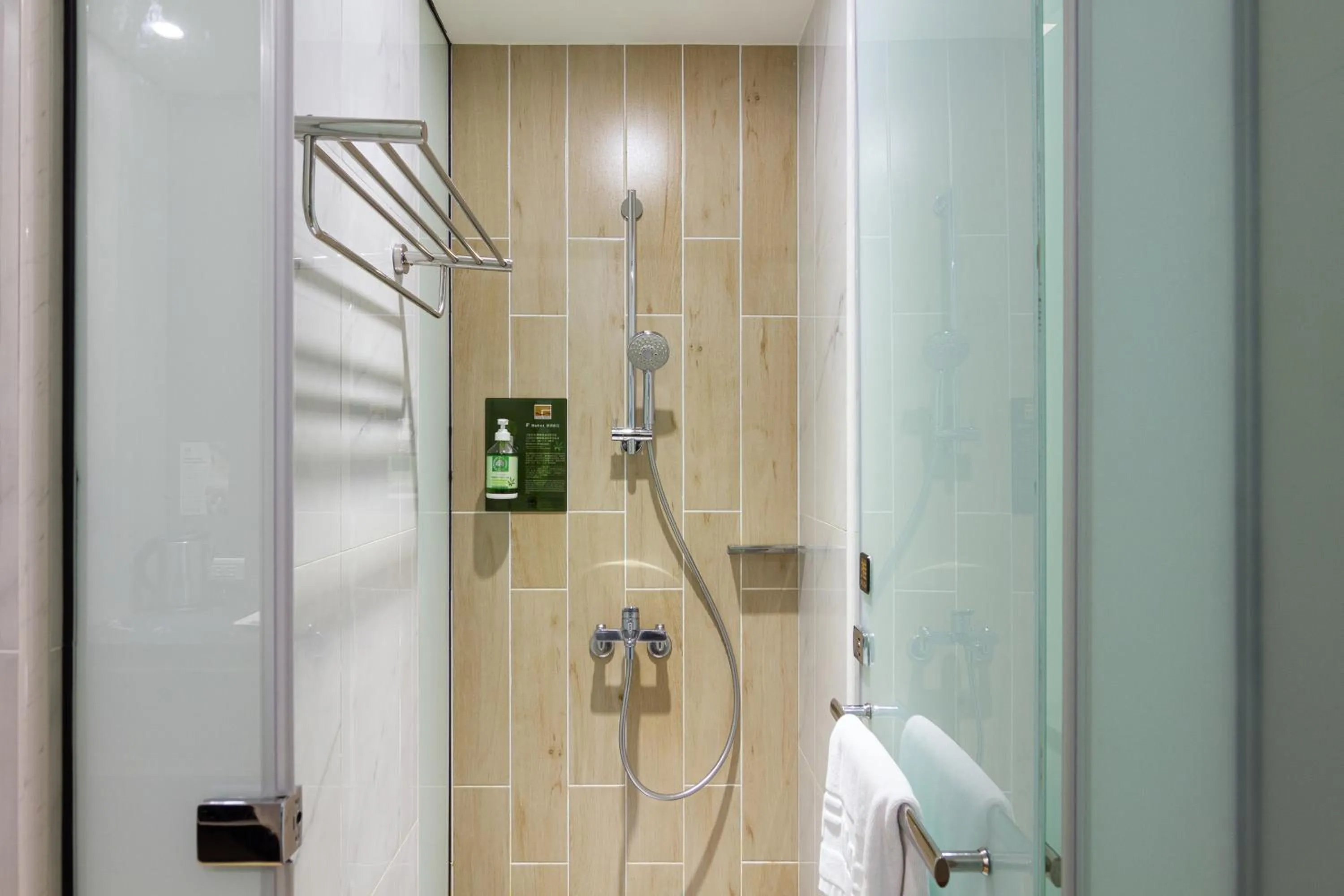 Bathroom in CHECK inn New Taipei LuZhou