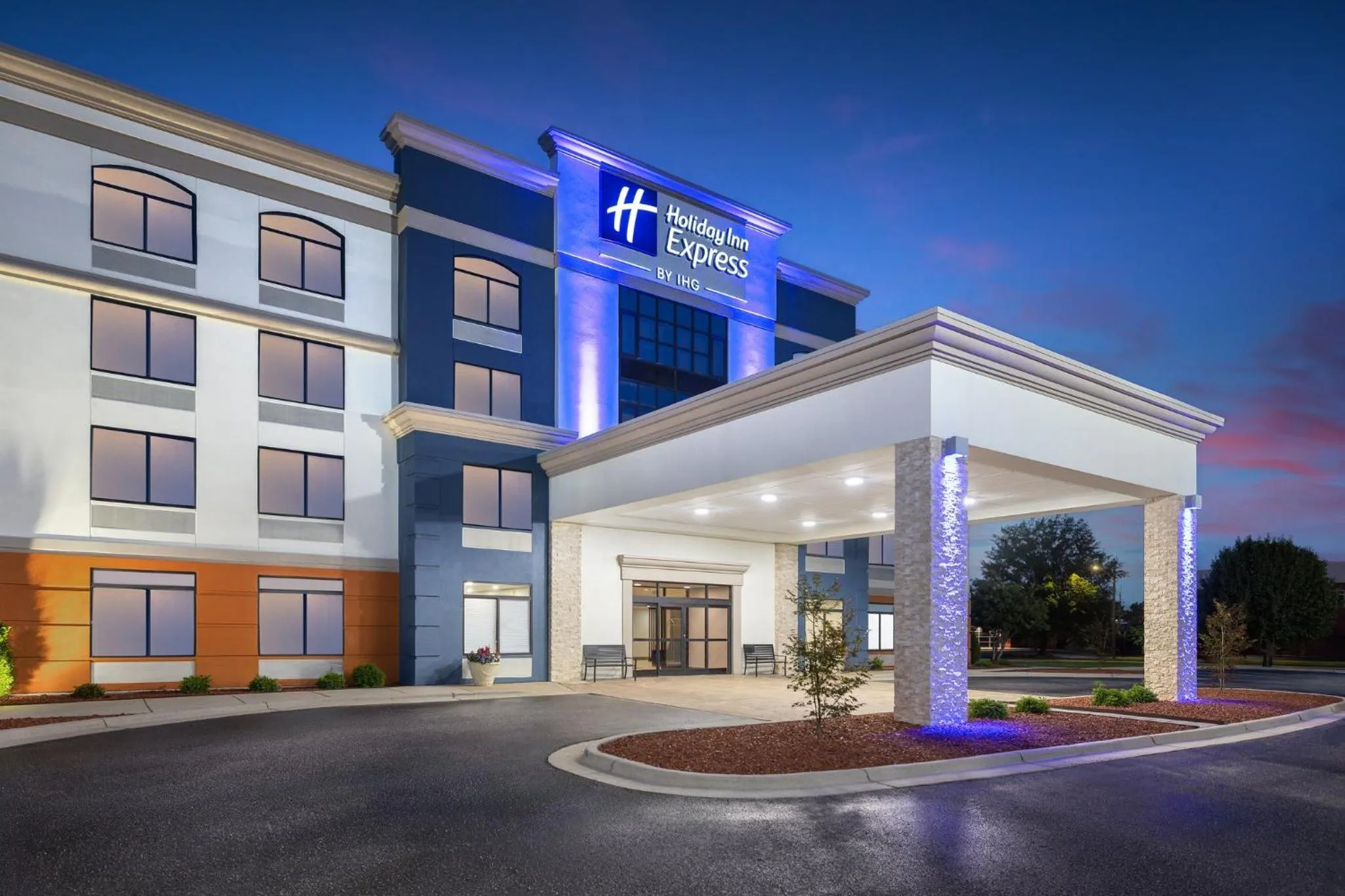 Property building in Holiday Inn Express Fayetteville Fort Bragg by IHG