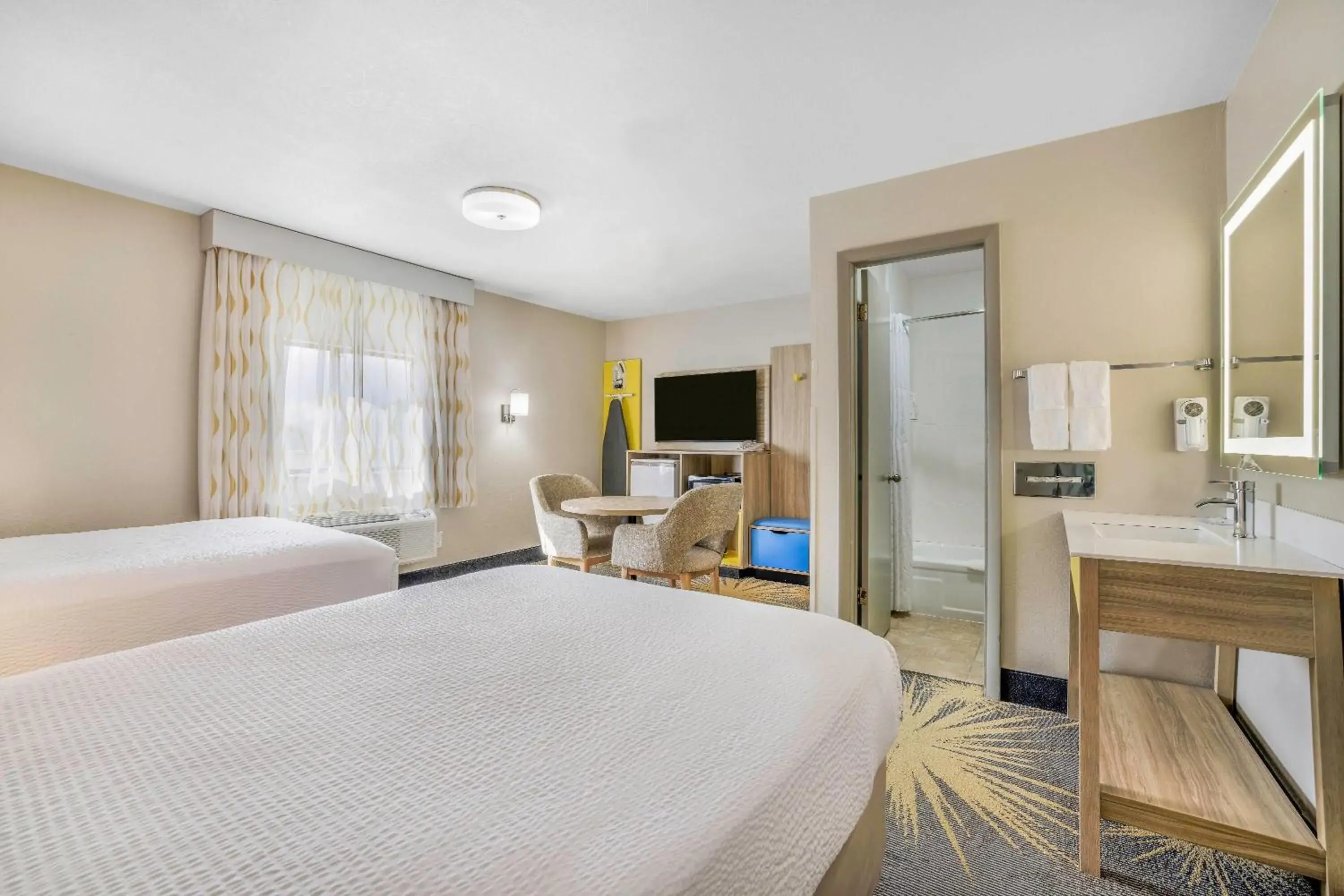 Bed in Days Inn by Wyndham Cortez Bed in Days Inn by Wyndham Cortez