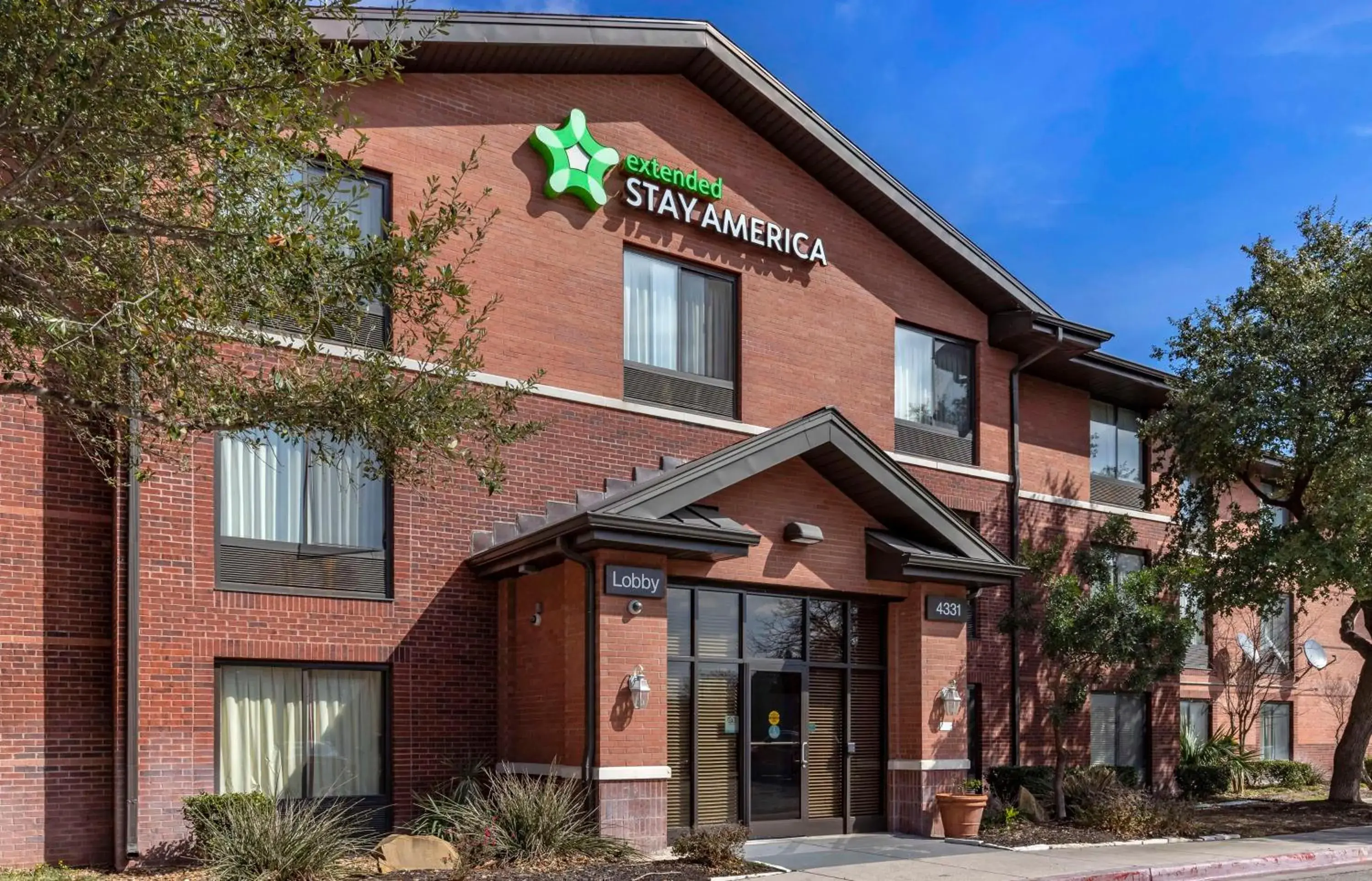 Property building in Extended Stay America Suites - San Antonio - Colonnade - Medical Property building in Extended Stay America Suites - San Antonio - Colonnade - Medical