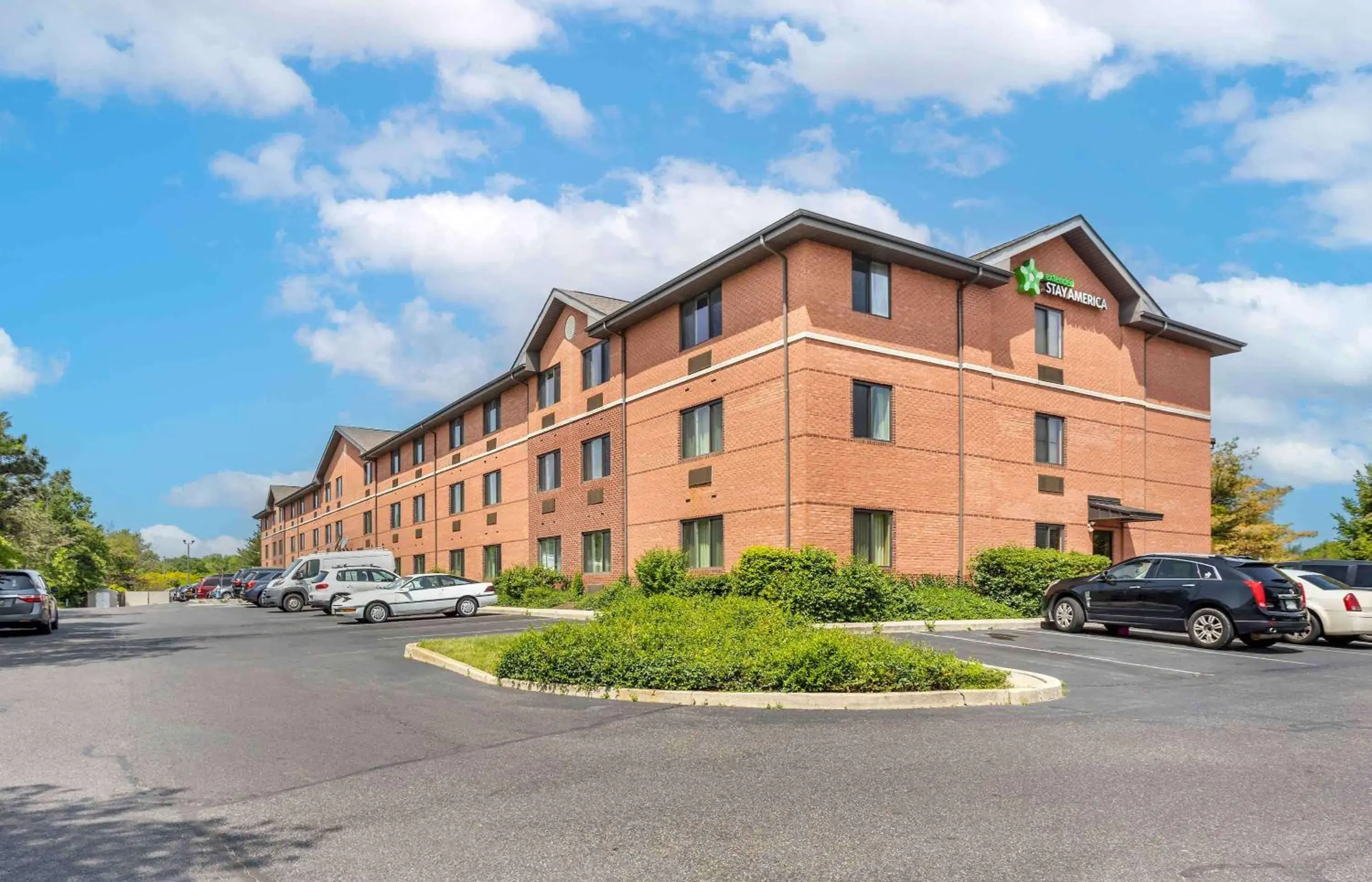 Property building in Extended Stay America Suites - Philadelphia - Mt Laurel - Pacilli Place Property building in Extended Stay America Suites - Philadelphia - Mt Laurel - Pacilli Place