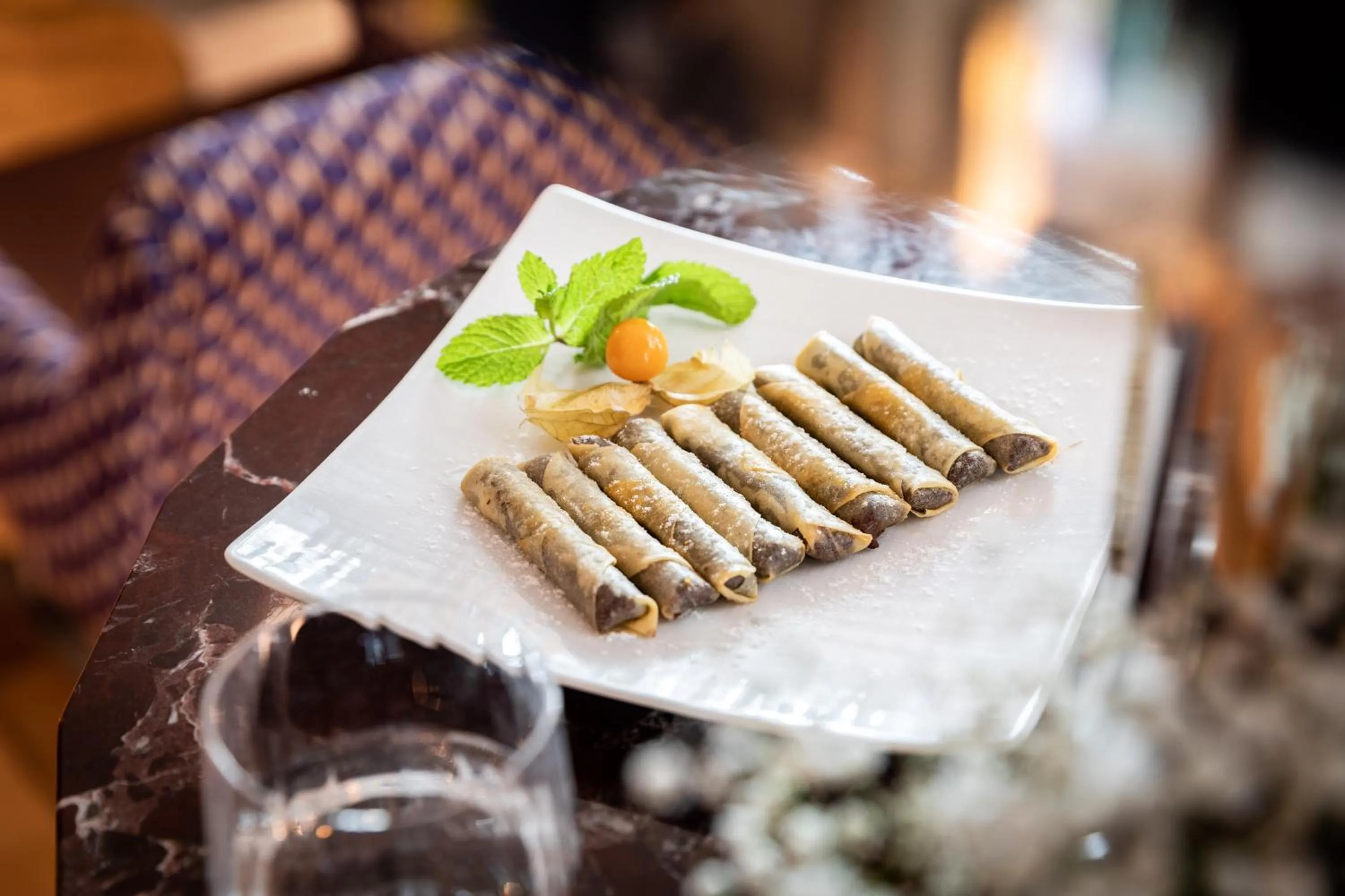 Restaurant/places to eat in Norman Paris Hôtel & Spa