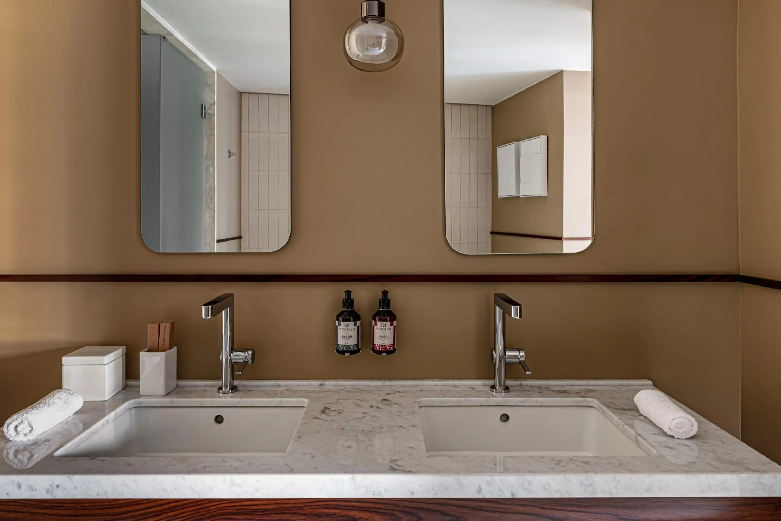 Bathroom in Norman Paris Hôtel & Spa