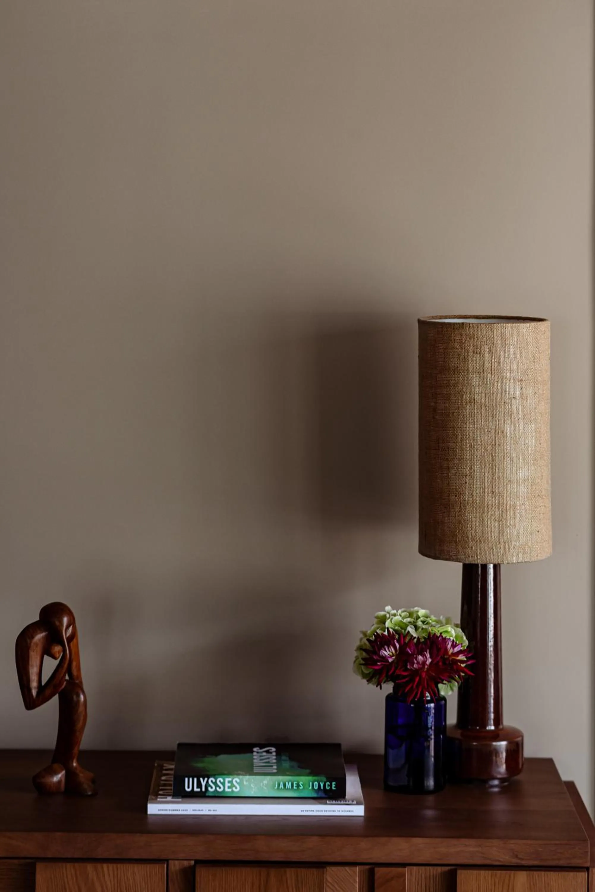 Decorative detail in Norman Paris Hôtel & Spa