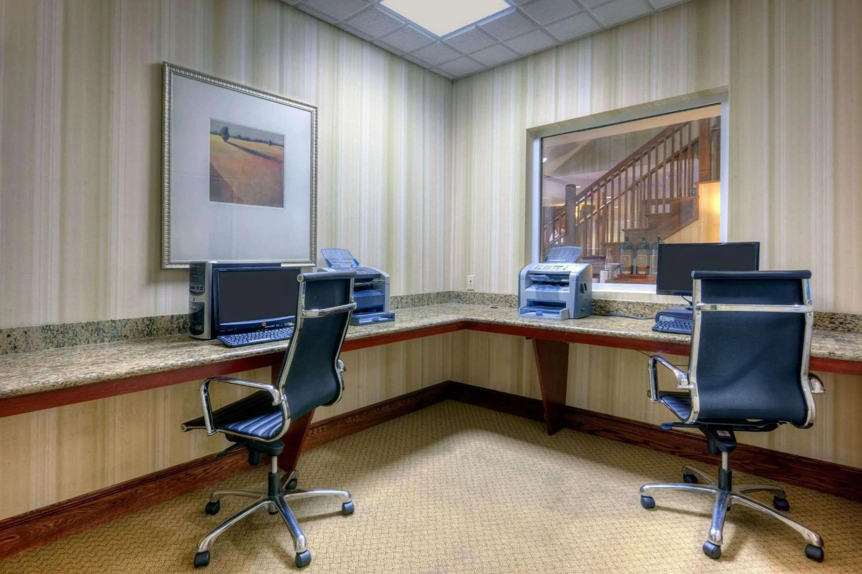 Business facilities in Country Inn & Suites by Radisson, Fredericksburg, VA