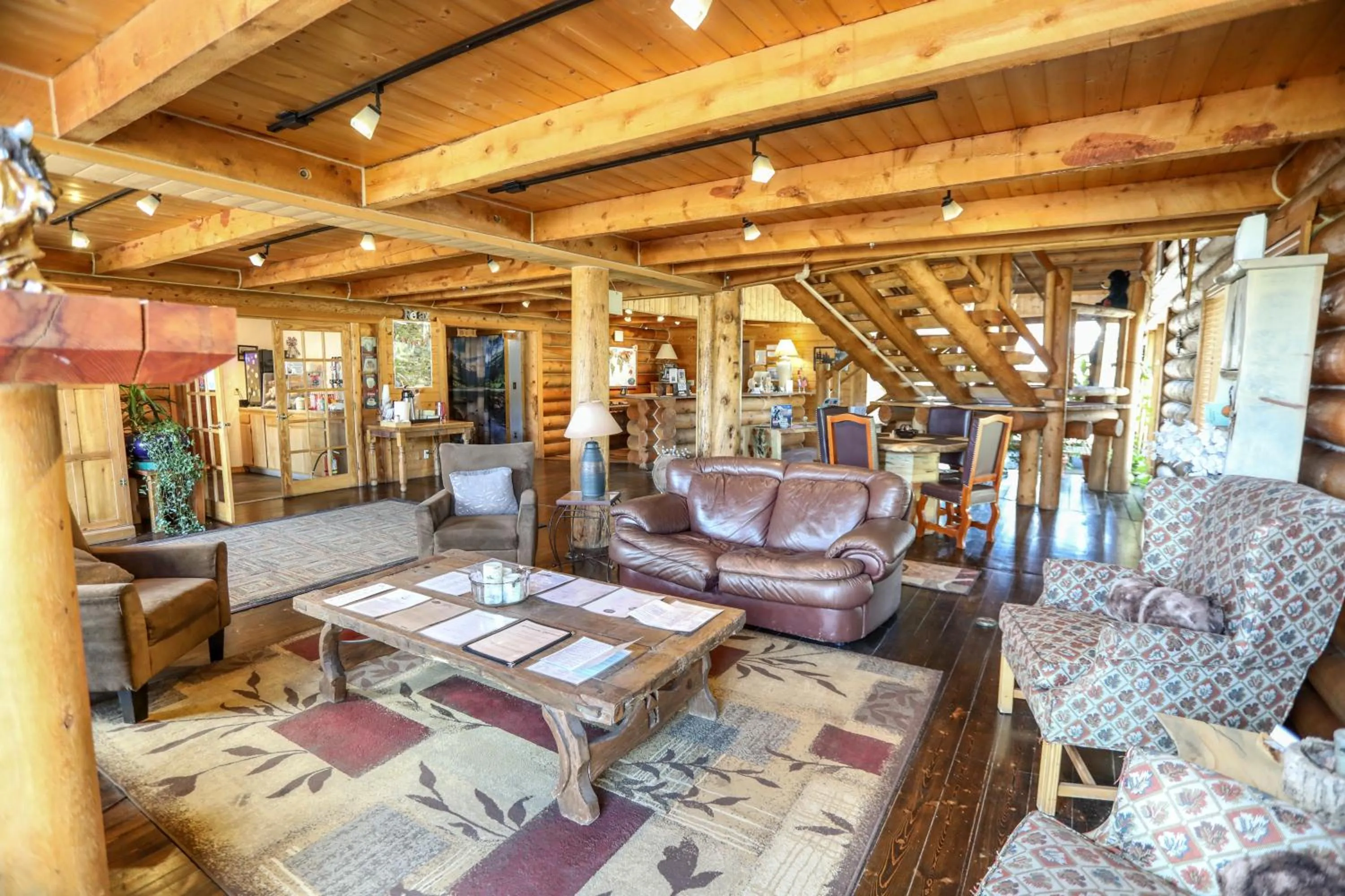 The Boulder Creek Lodge