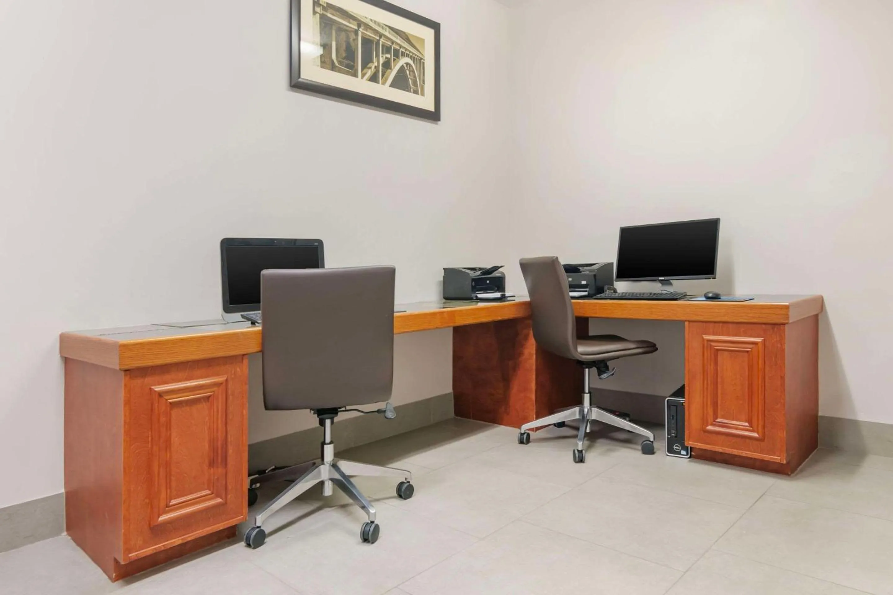 Business facilities in Country Inn & Suites by Radisson, Columbia, MO