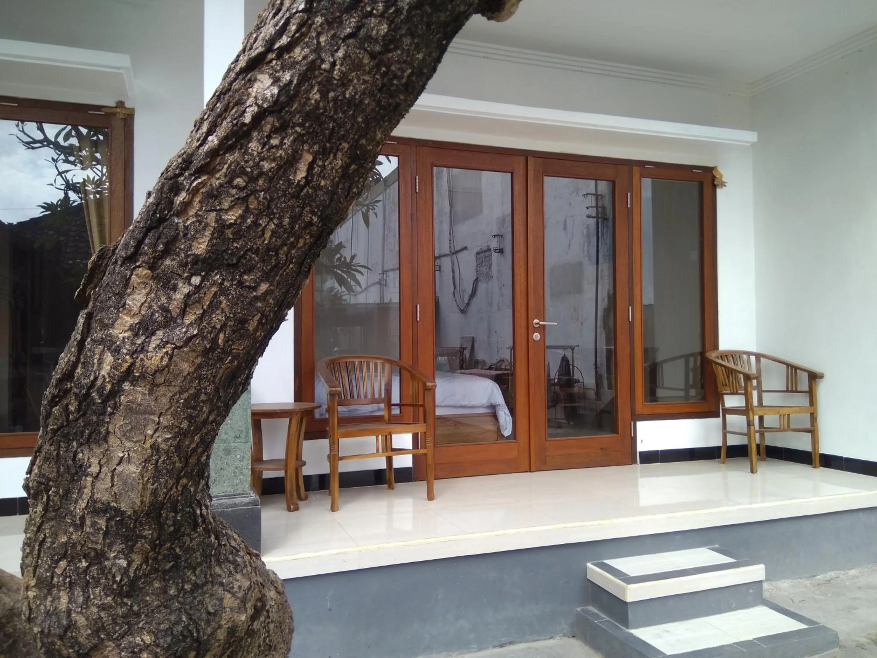 Property building in Guna Graha Kuta by Kamara