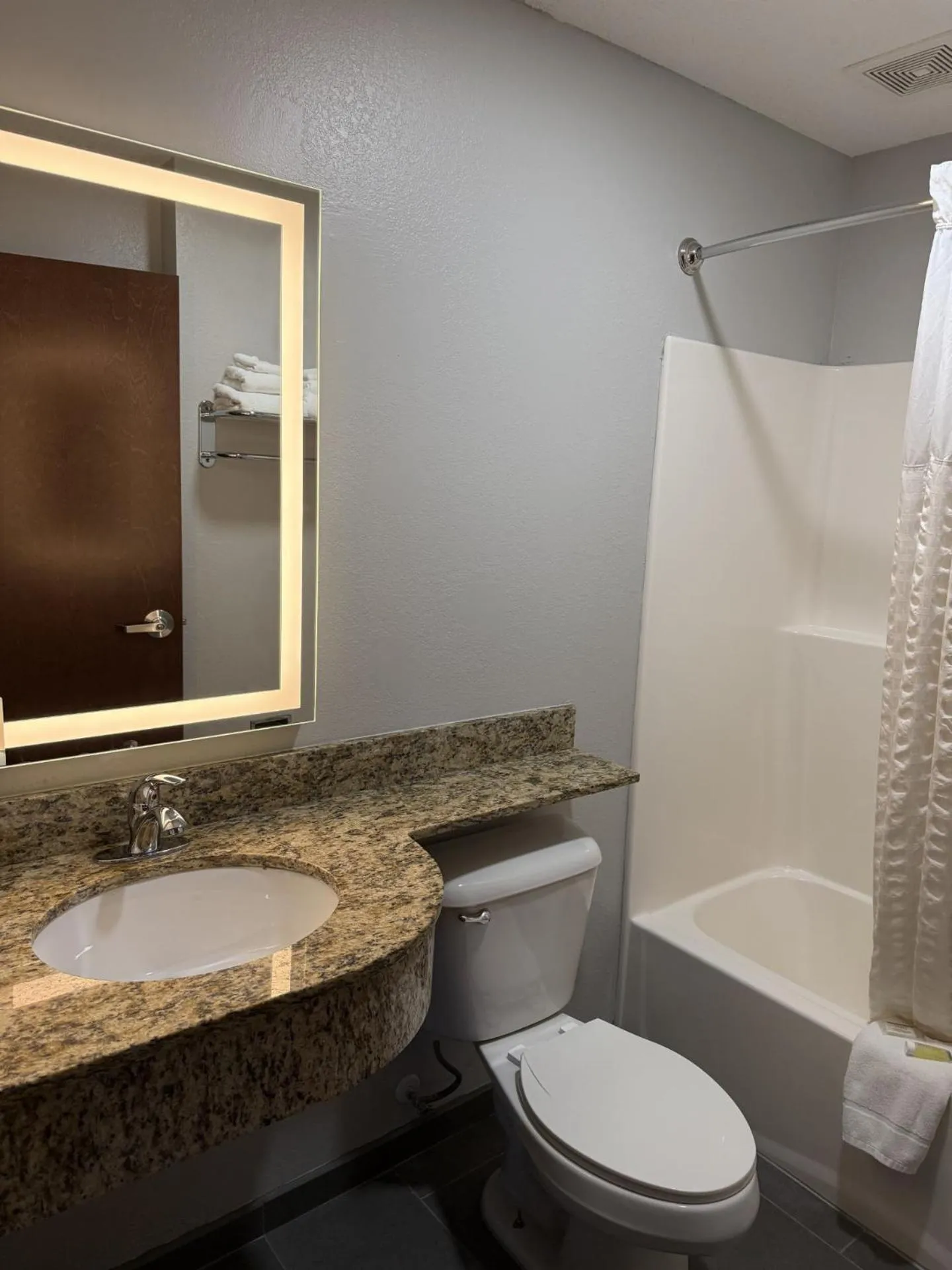 Bath in Microtel Inn & Suites by Wyndham Wheeling at The Highlands