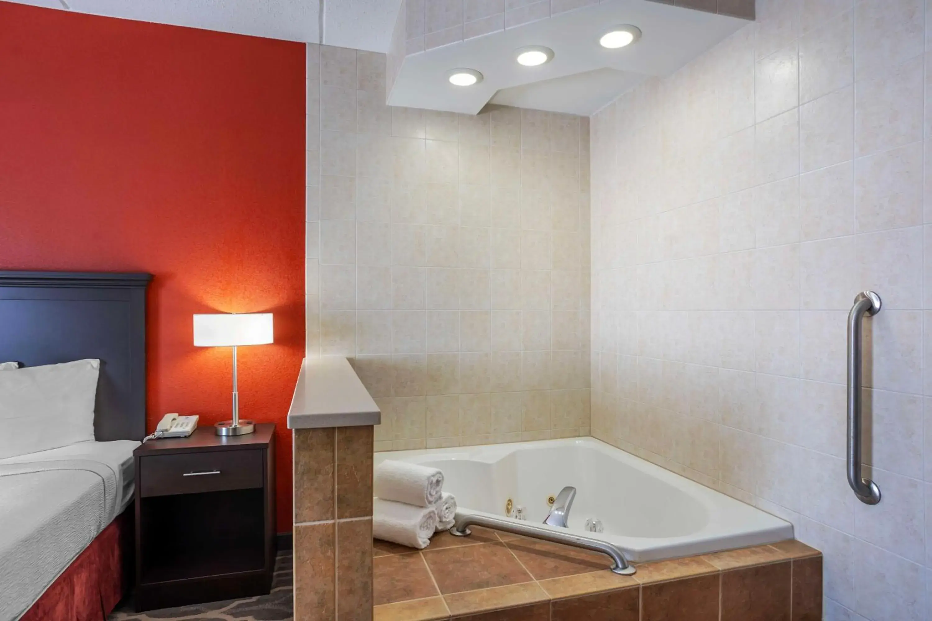 Other, Bed in Best Western Inn at Blakeslee-Pocono Other, Bed in Best Western Inn at Blakeslee-Pocono