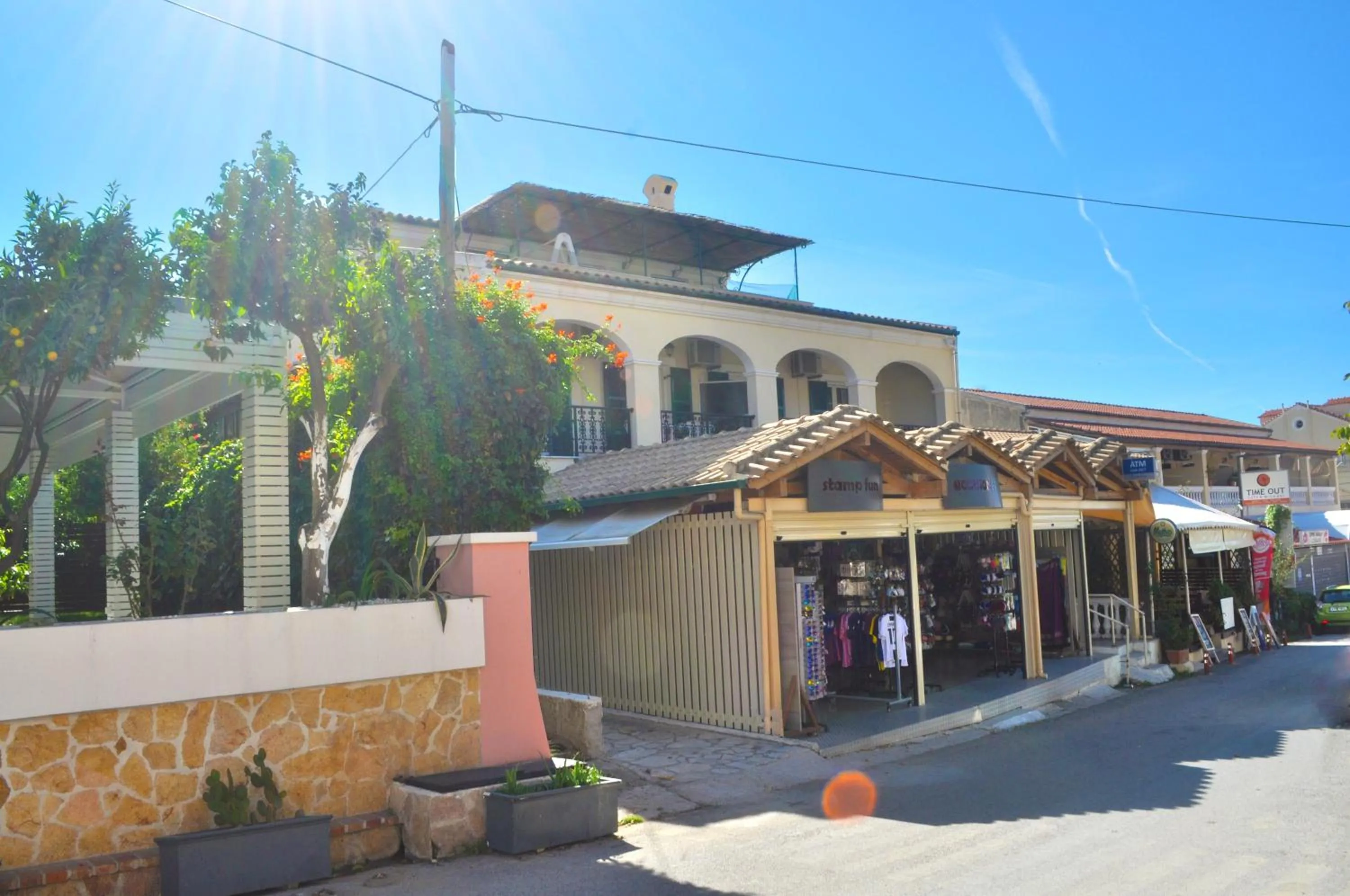 Property building in Holiday Apartments yannis on Agios Gordios beach in Corfu