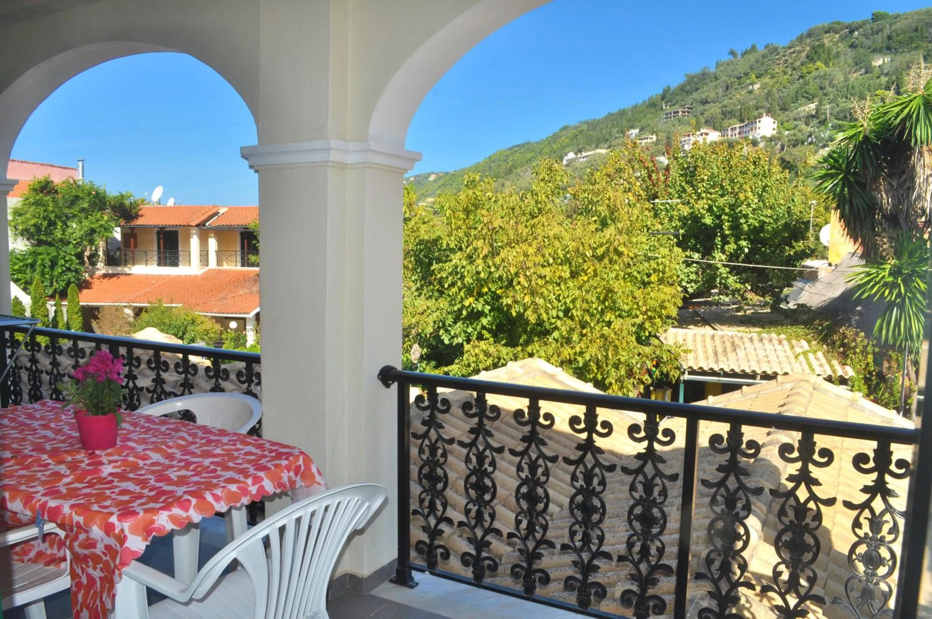 Patio in Holiday Apartments yannis on Agios Gordios beach in Corfu