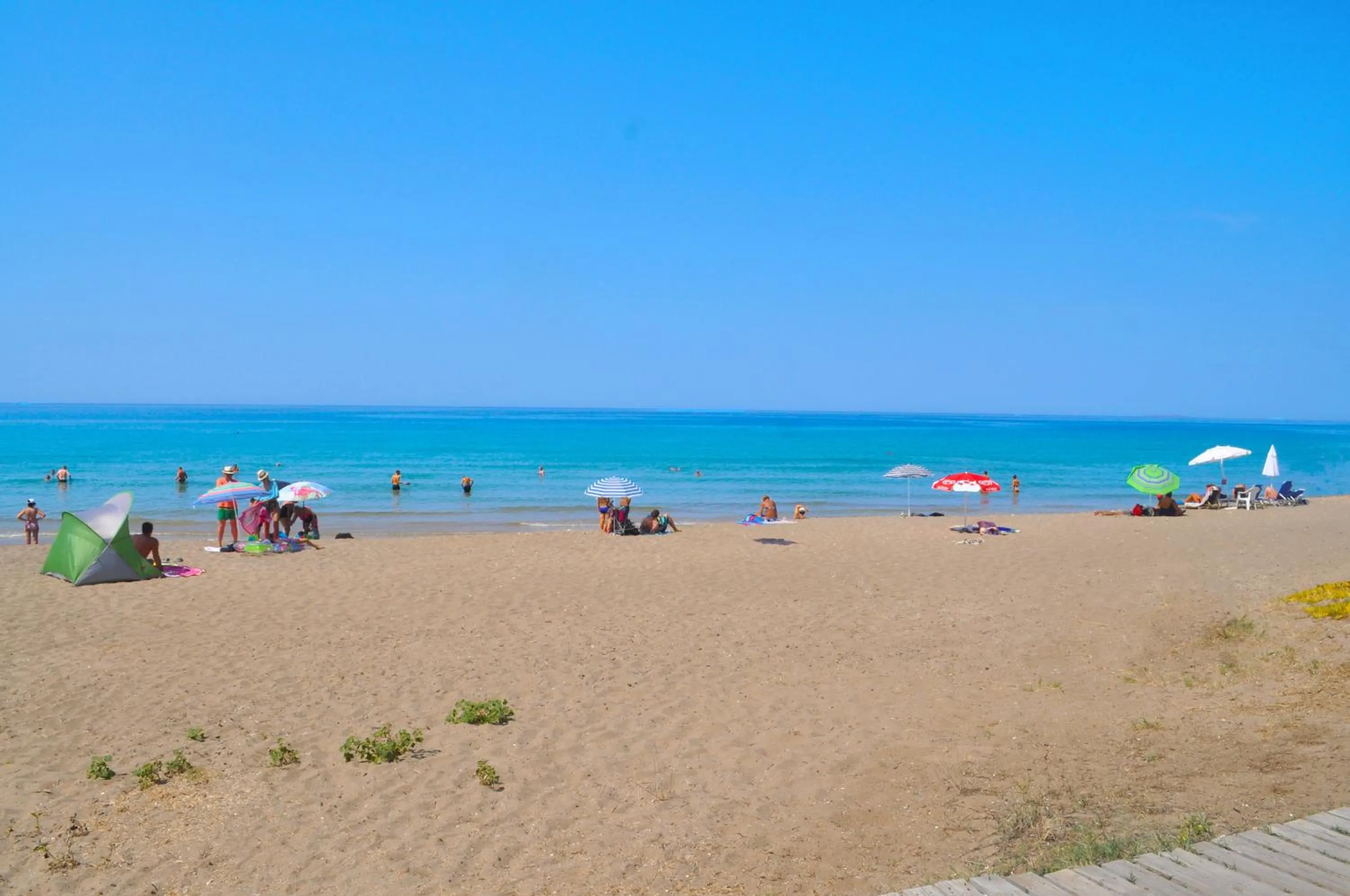 Beach in Holiday Apartments yannis on Agios Gordios beach in Corfu