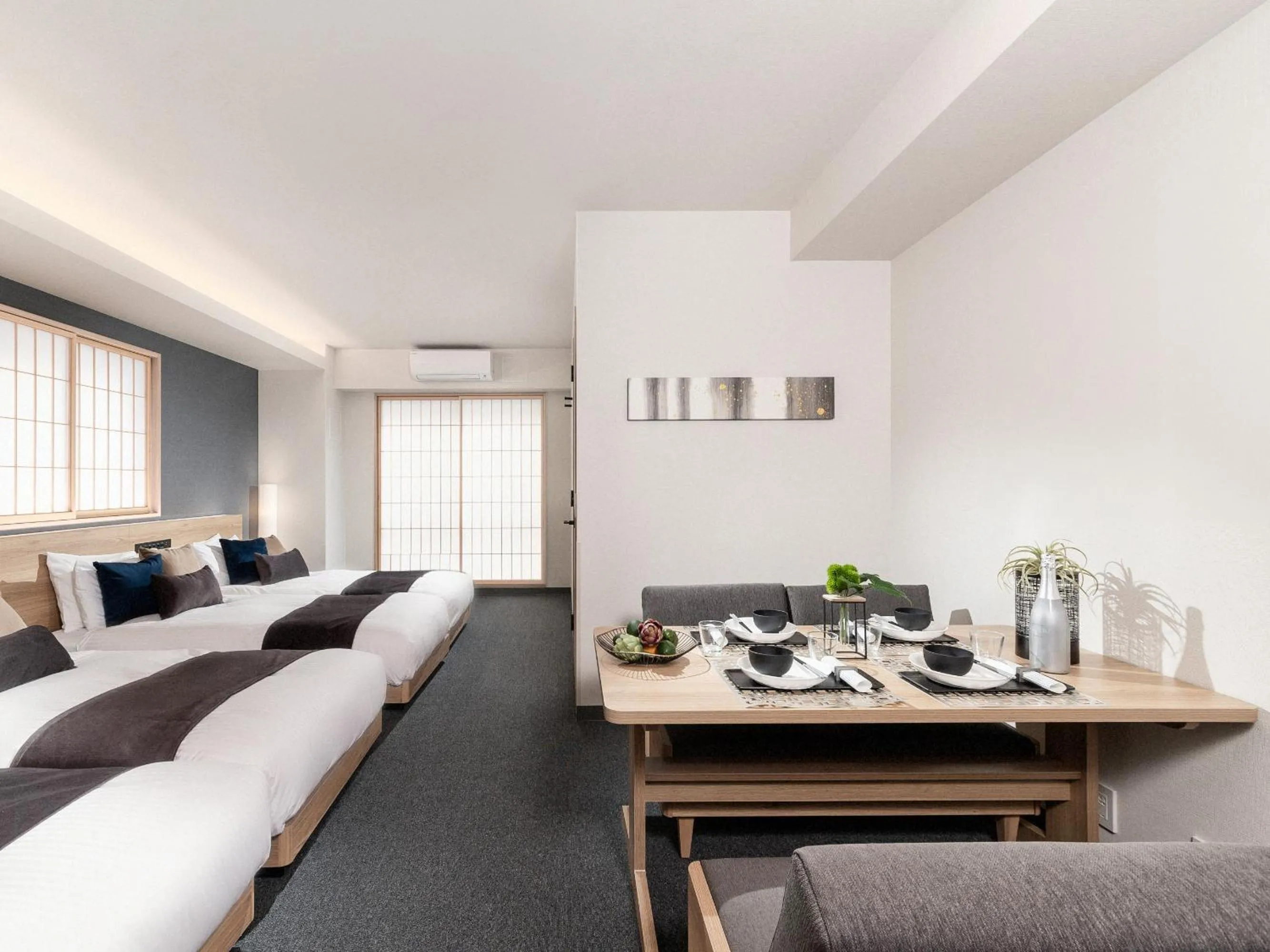 Photo of the whole room, Bed in MIMARU Tokyo Ginza East