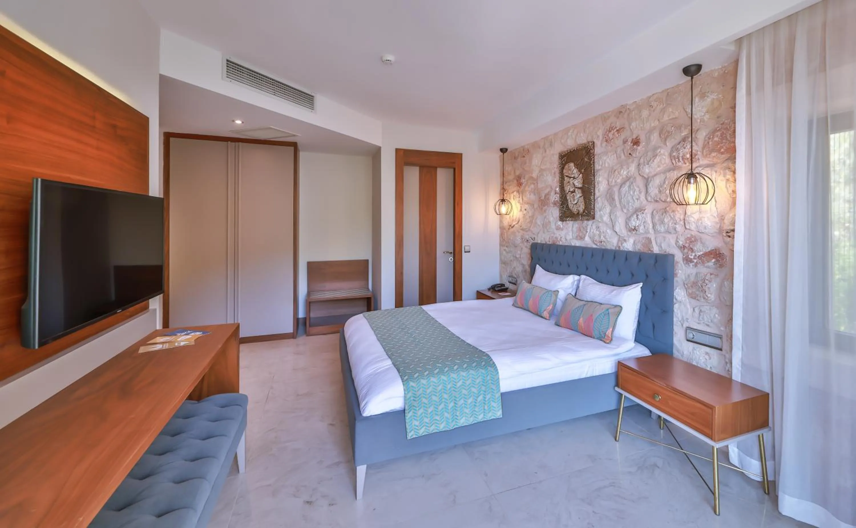 Photo of the whole room in Molino Hotel