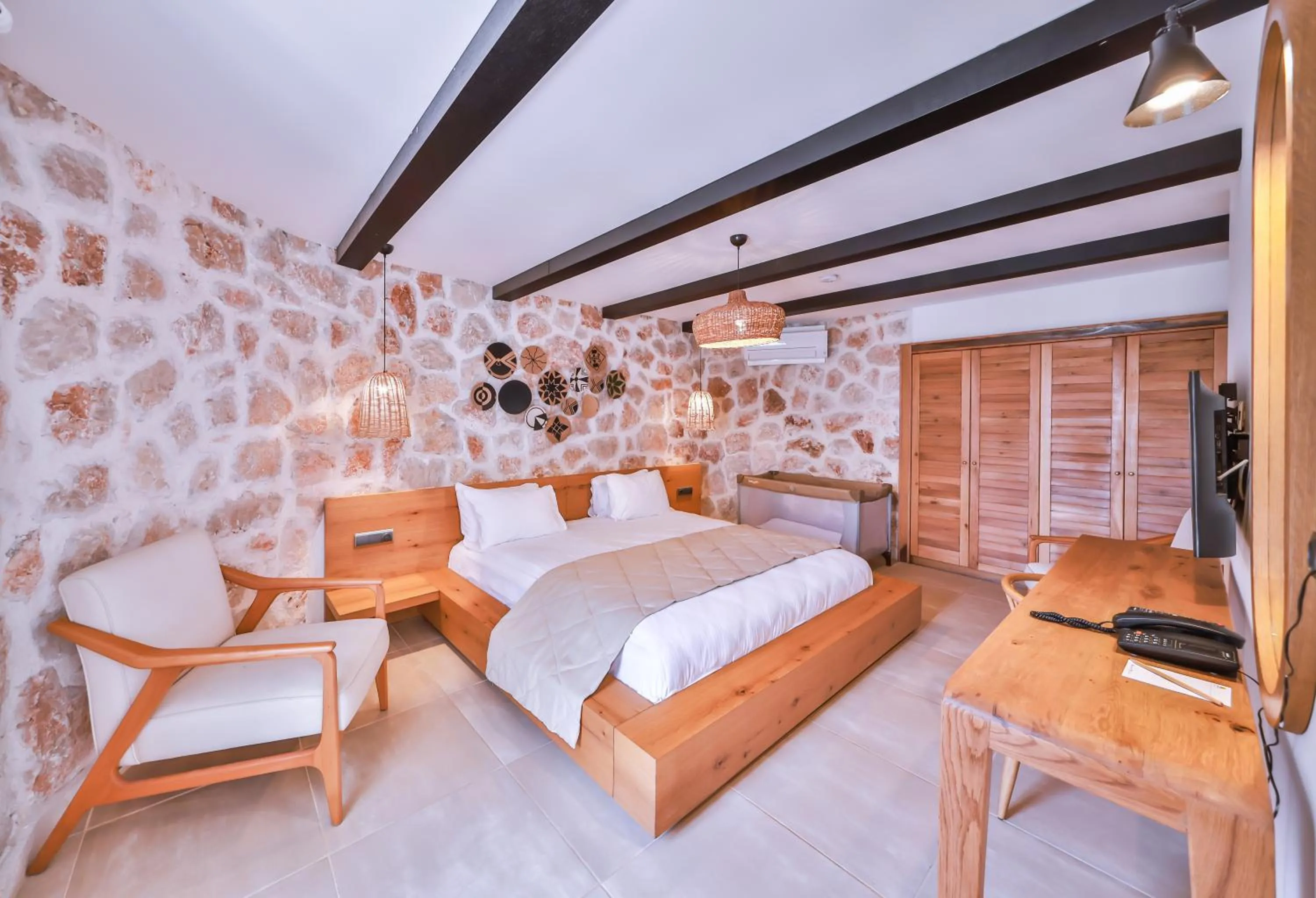 Bedroom in Molino Hotel