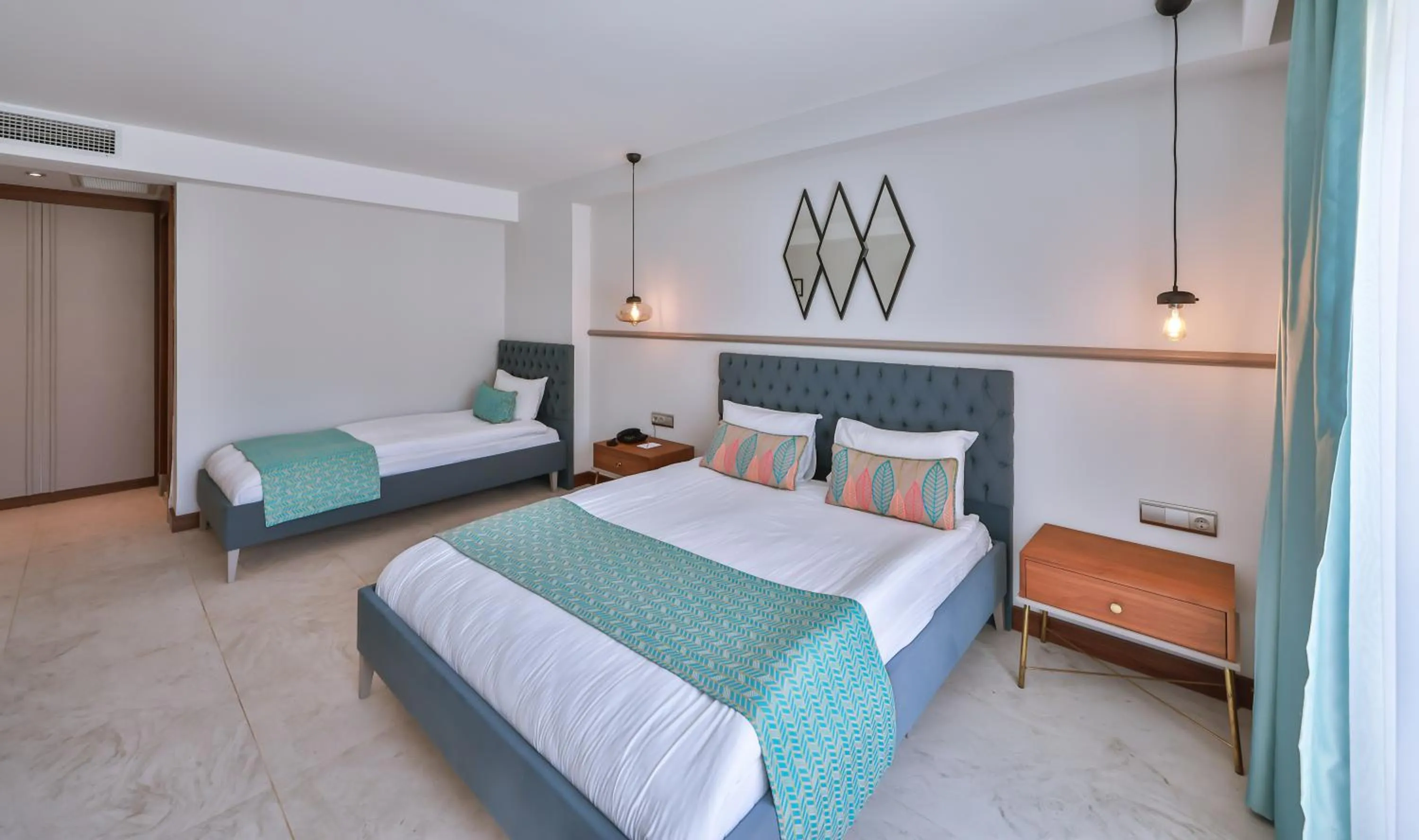 Photo of the whole room in Molino Hotel