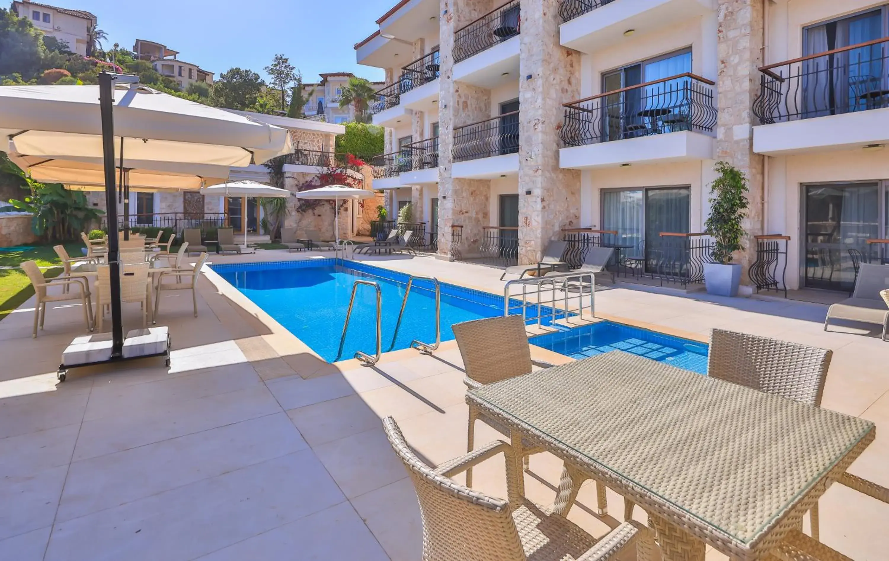 Swimming pool in Molino Hotel Swimming pool in Molino Hotel