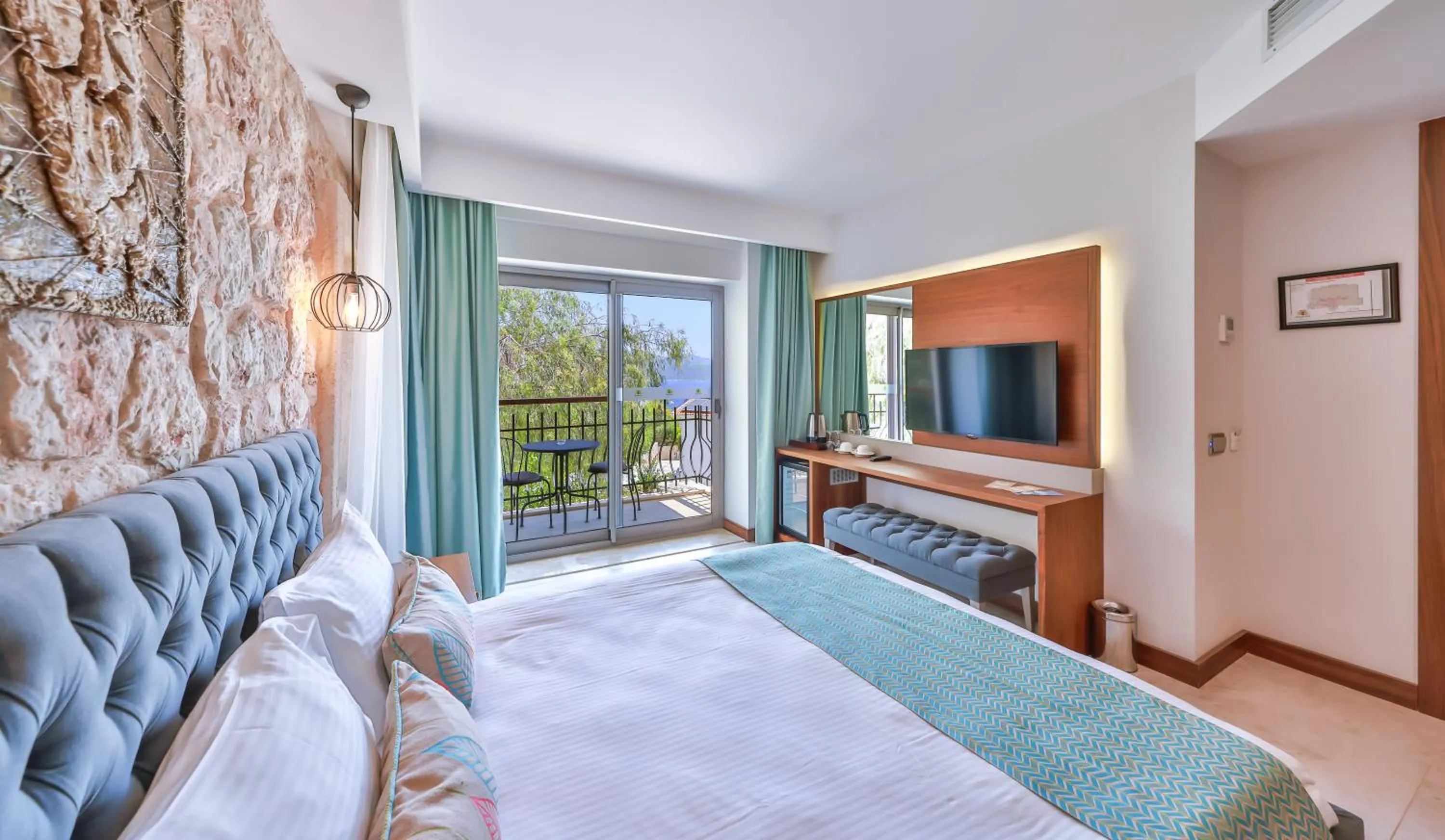 Photo of the whole room in Molino Hotel