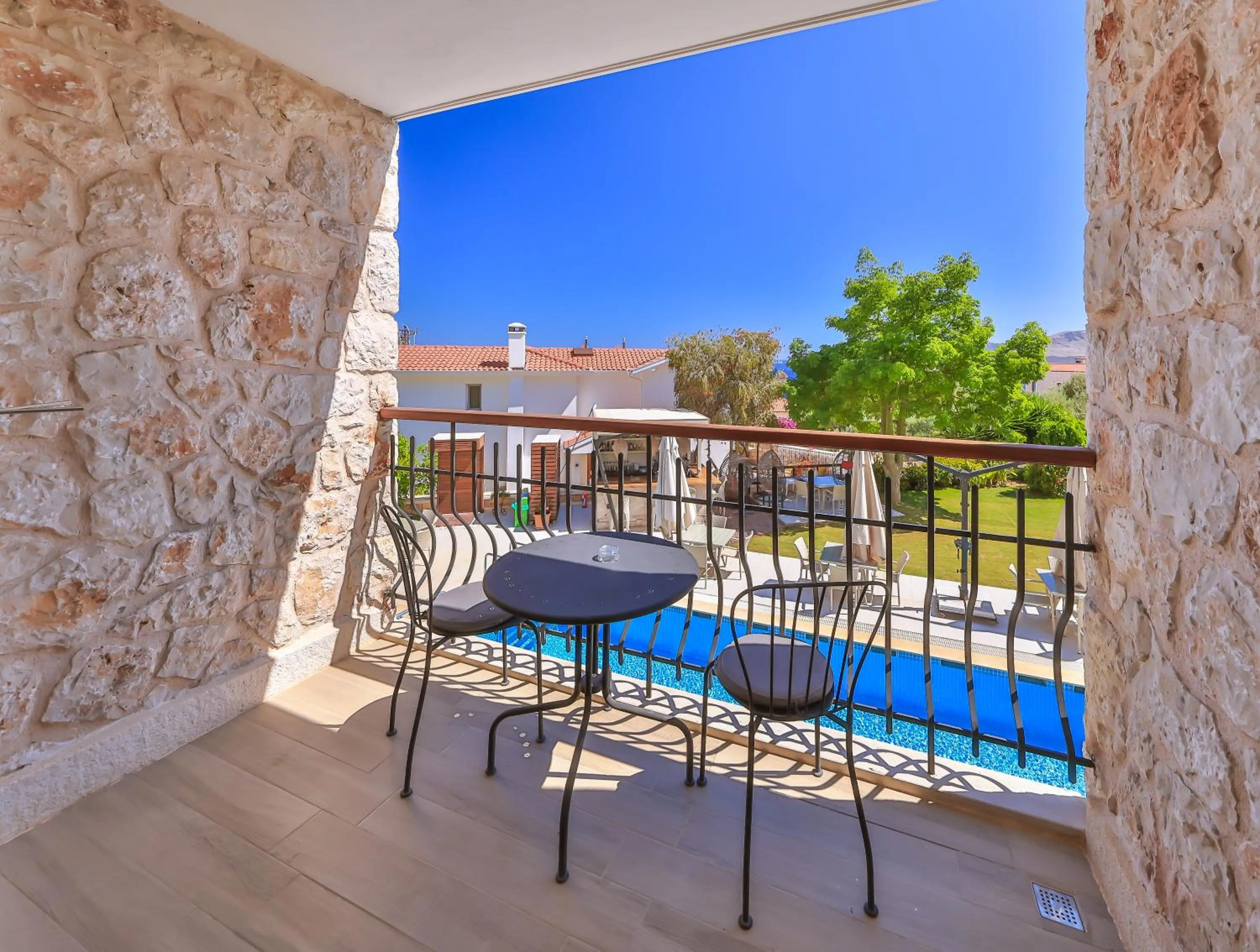 Balcony/Terrace in Molino Hotel