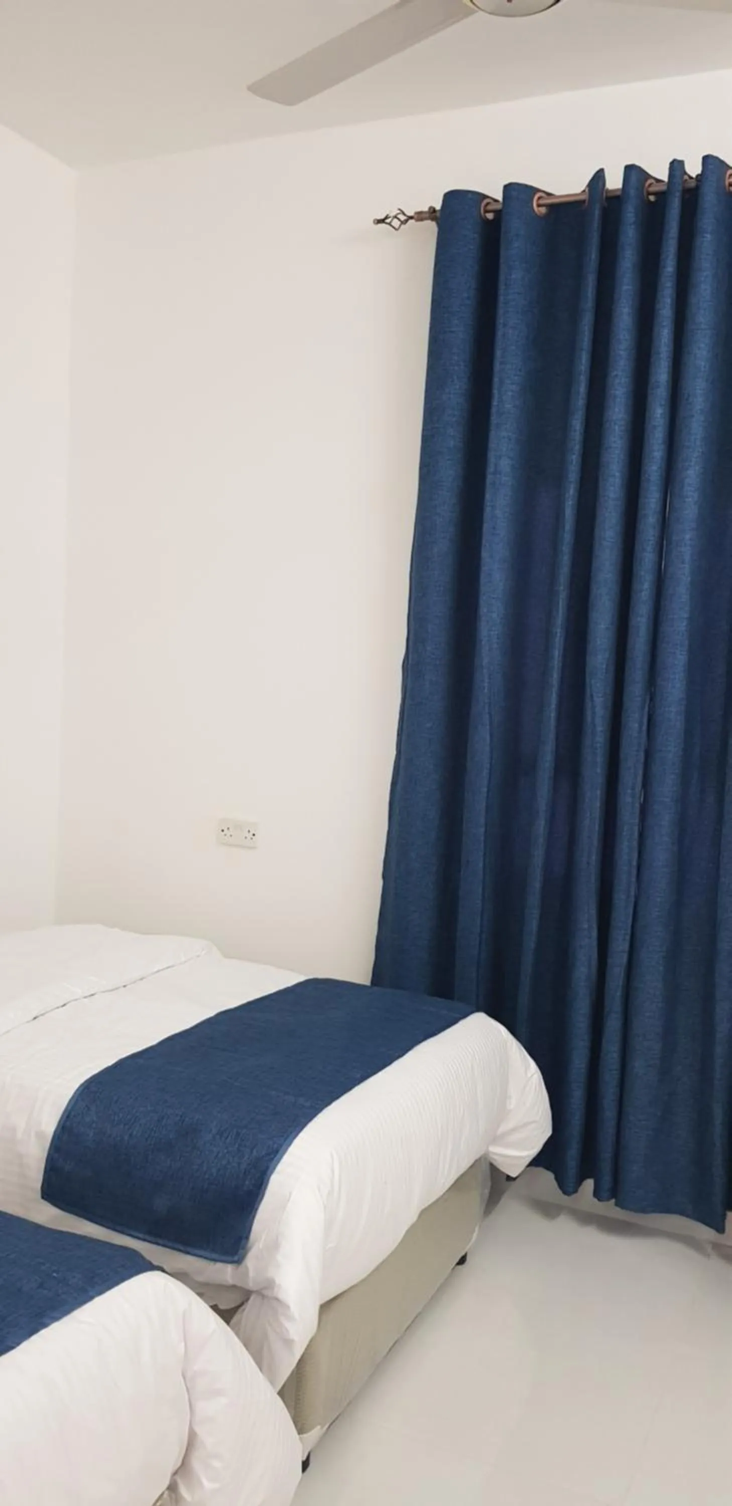 Bedroom, Bed in Duqm Suites