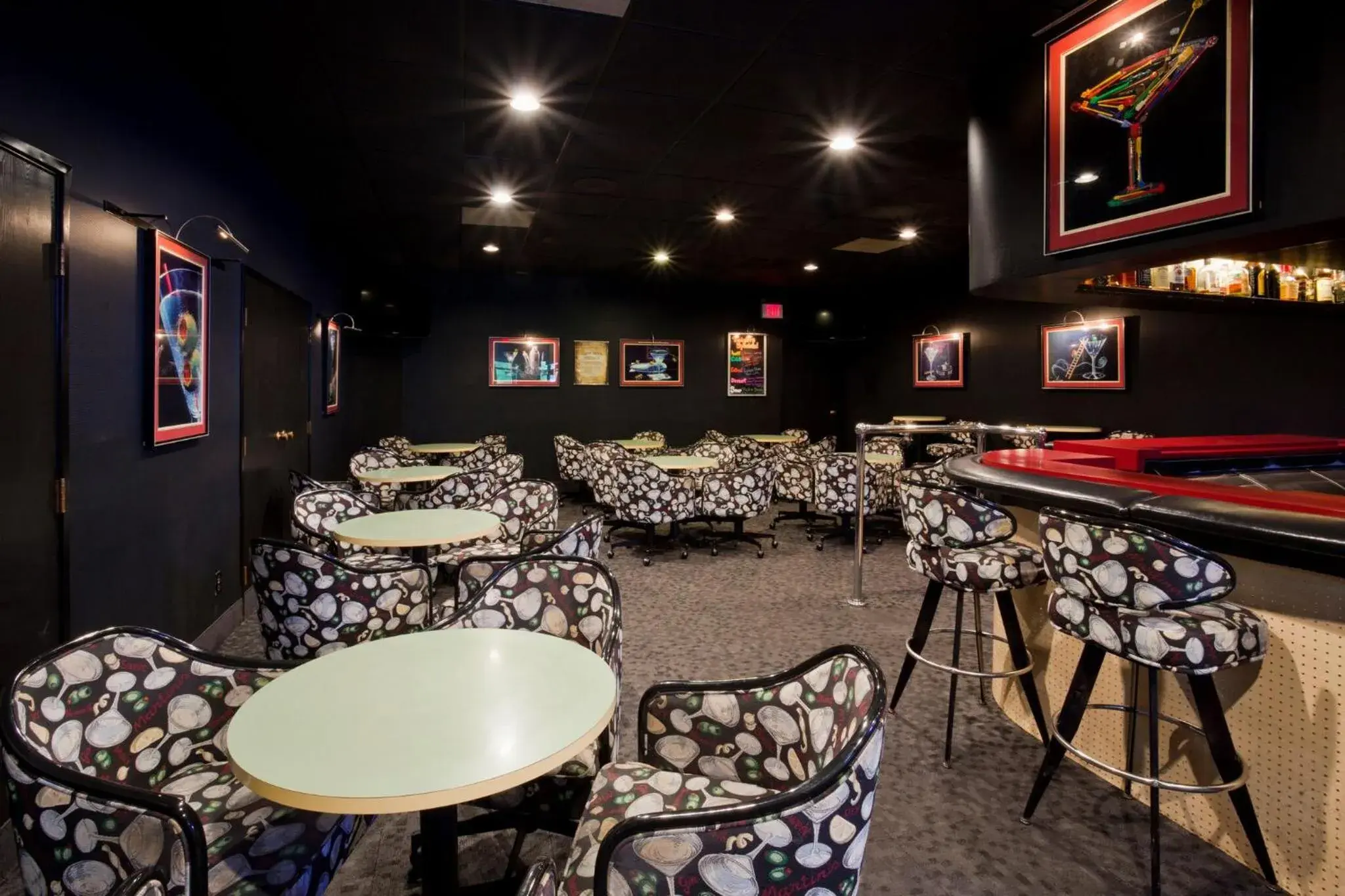 Restaurant/places to eat in Carrollton Hotel Restaurant/places to eat in Carrollton Hotel