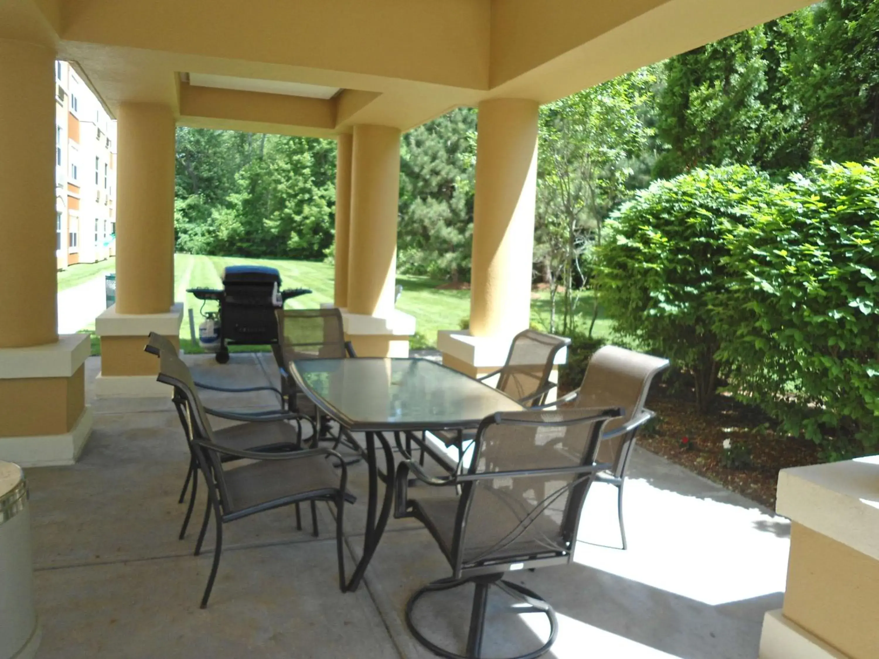 Patio in Extended Stay America Suites - Boston - Westborough - East Main Street