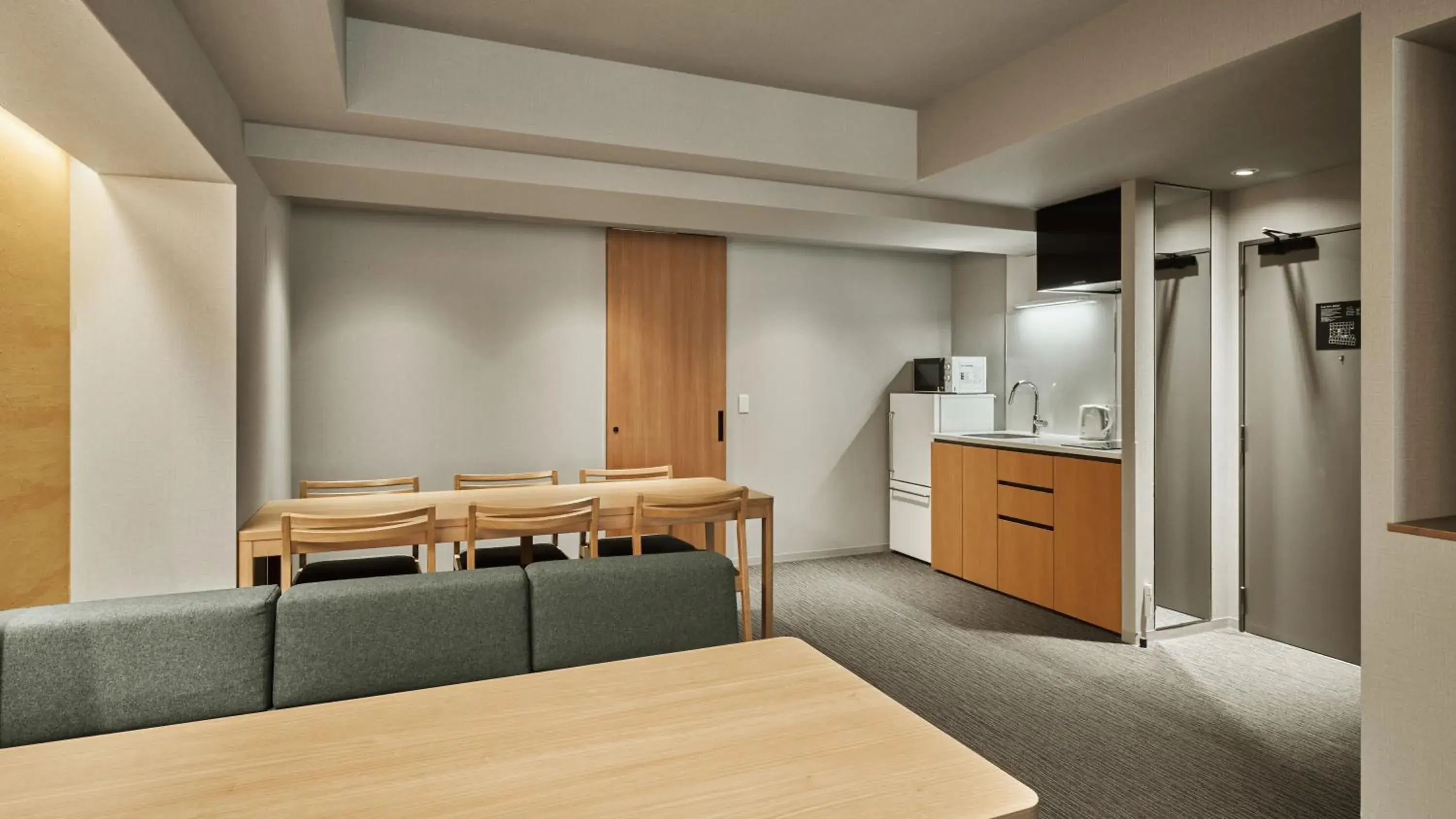 Photo of the whole room in MIMARU Kyoto Kawaramachi Gojo Photo of the whole room in MIMARU Kyoto Kawaramachi Gojo