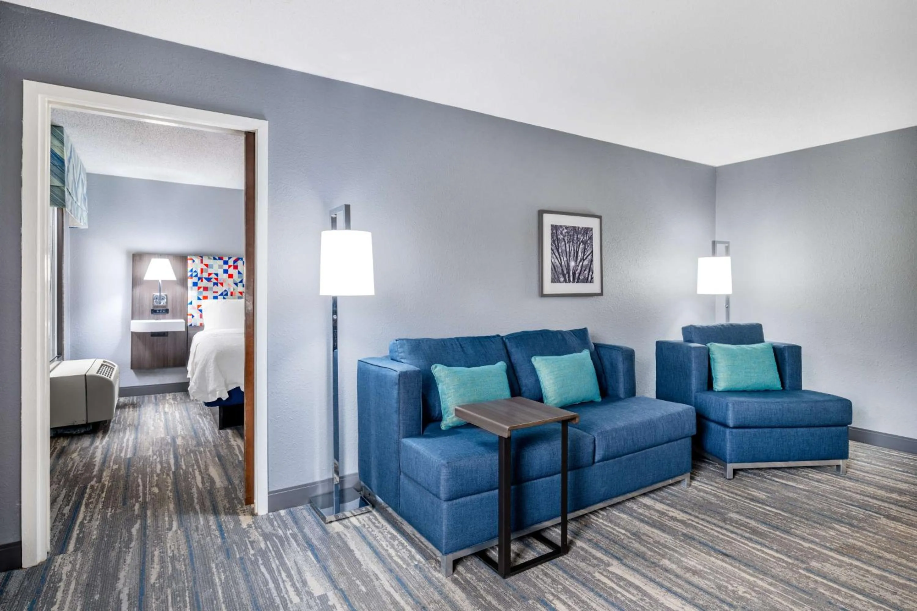 Living room in Hampton Inn Sanford